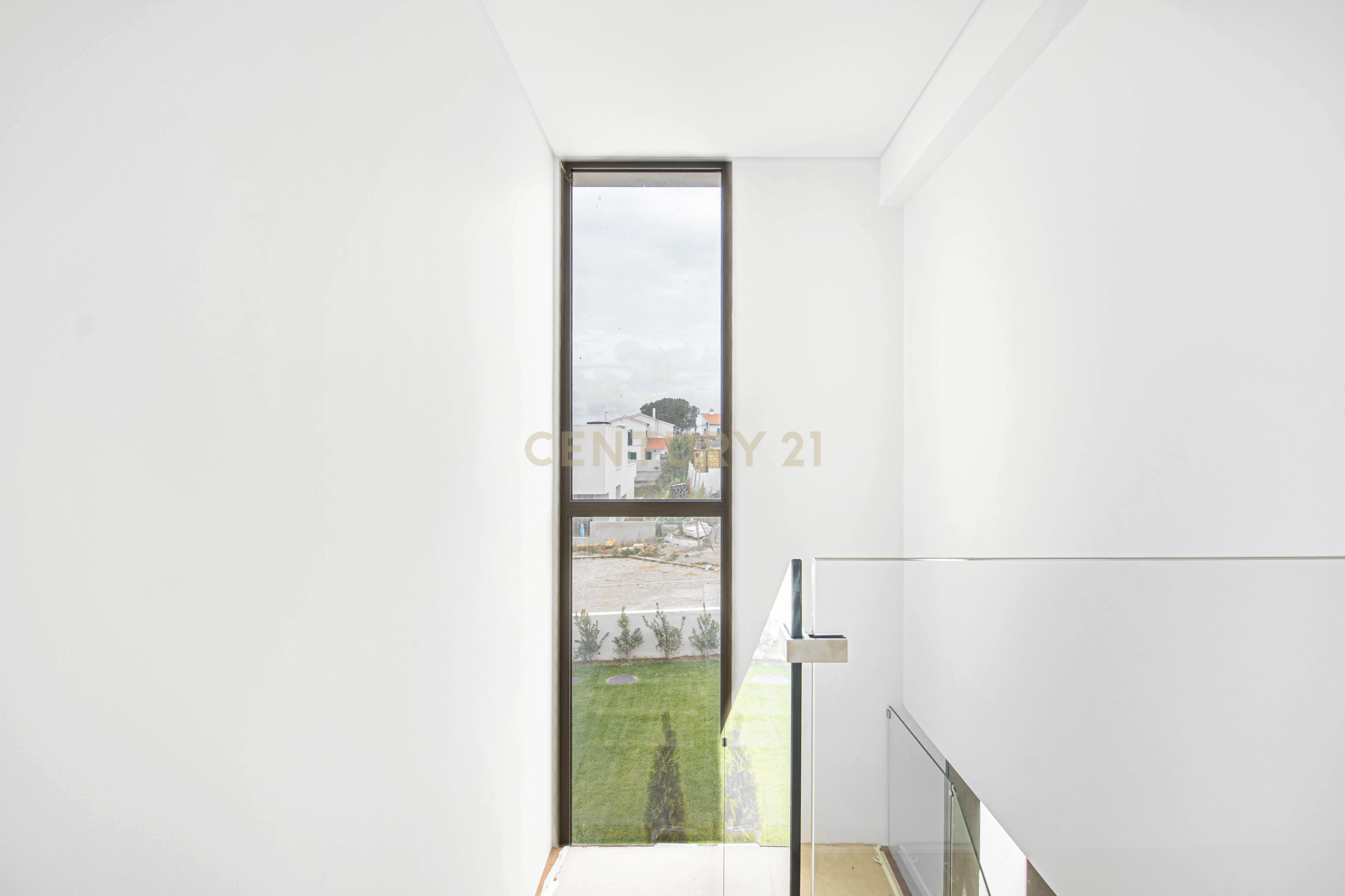 Fotografia 12 de Moradia T4 em Fontanelas | Nova Construção com Piscina