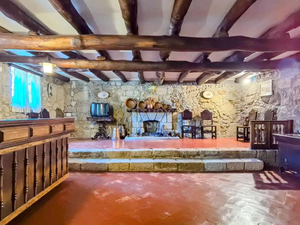 Quinta Santo António — Um refúgio único com piscina privada e potencial ilimitado na Maia - Image 47