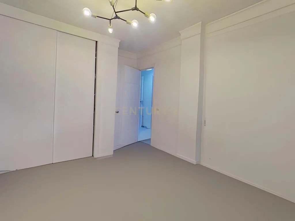 APARTAMENTO DE LUXO TOTALMENTE RENOVADO EM LAS LAGUNAS · 119 m² · 3 QUARTOS - Image 22
