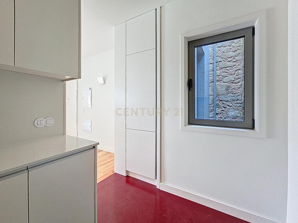 Apartamento T2 Novo – Rua do Bonjardim, Porto - Image 11