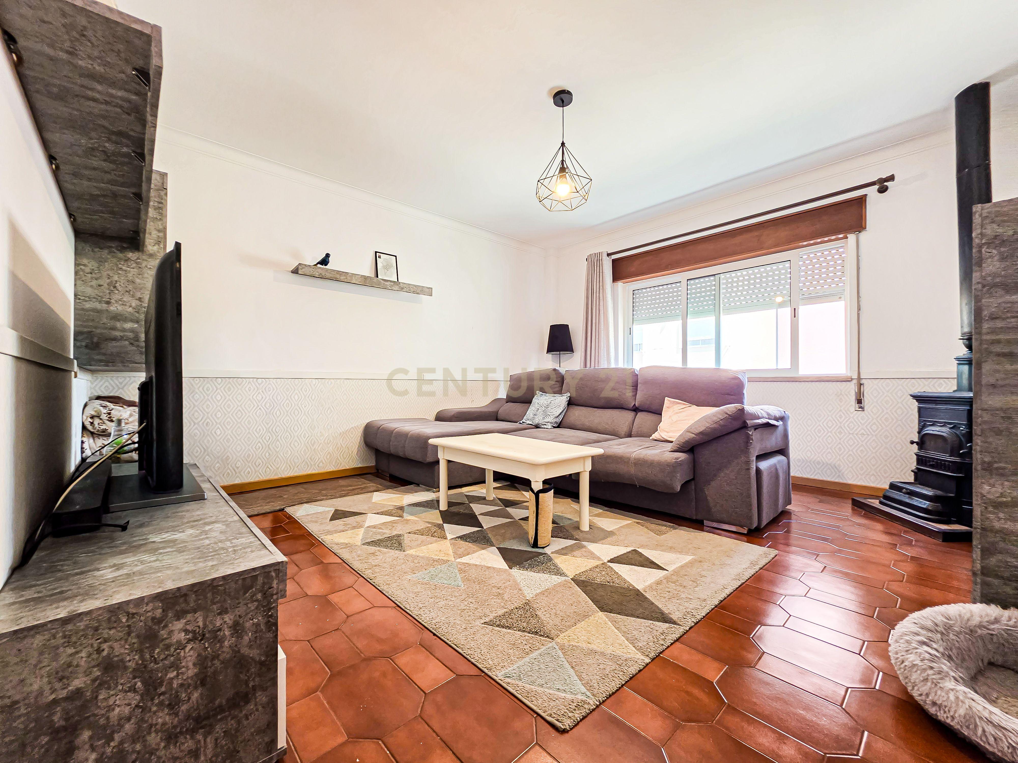 Fotografia 9 de Apartamento T2 em Setúbal com Vista e Localização Central