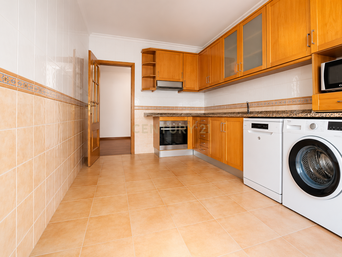 Fotografia 7 de Espaçoso Apartamento T3  com Arrecadação em Pinhal Novo, Palmela