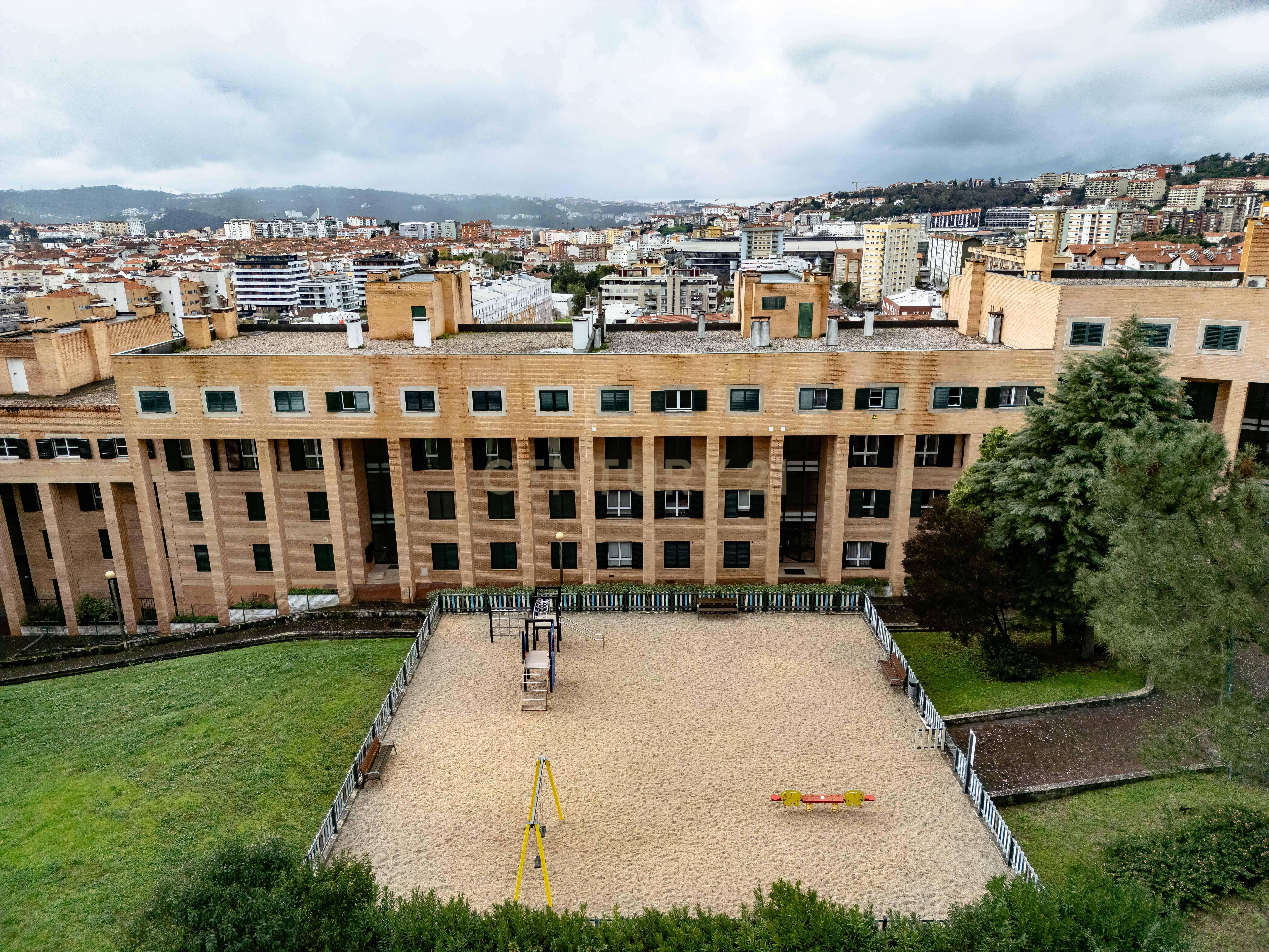 Excelente apartamento T3 na Quinta da Lomba em Coimbra - View 2