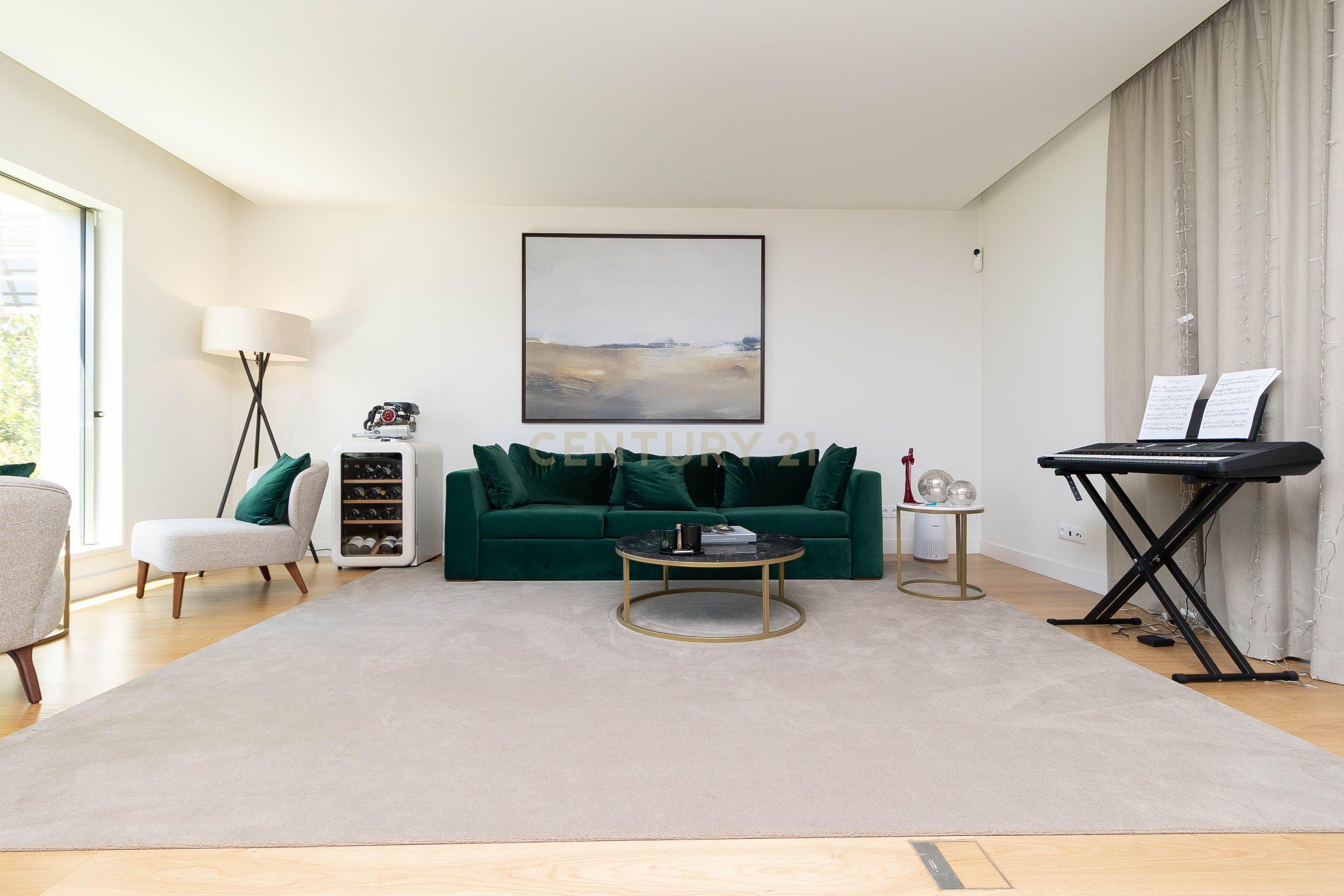 Apartamento T2  de Luxo - Quinta da Marinha – Cascais  - Image 2