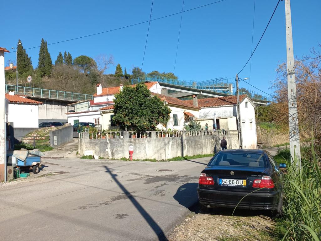 Loja de Mercearia para trespasse - Oportunidade Única - Image 2