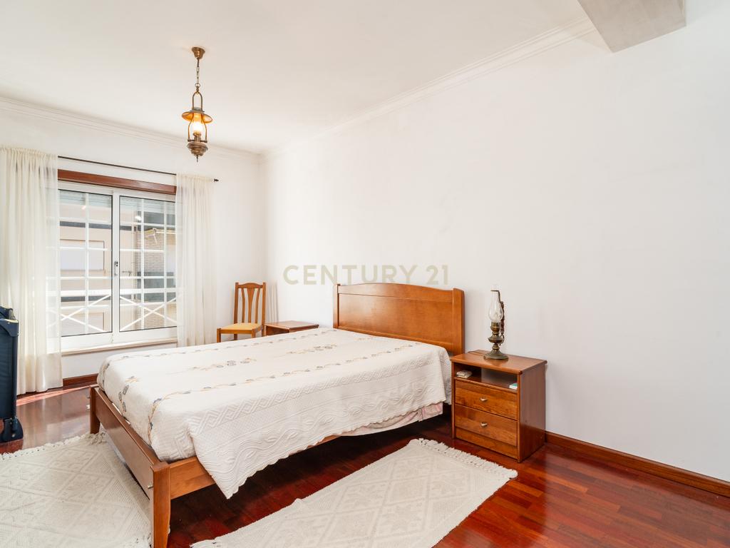 Apartamento T3 + 2 - Figueira da Foz  - Image 11