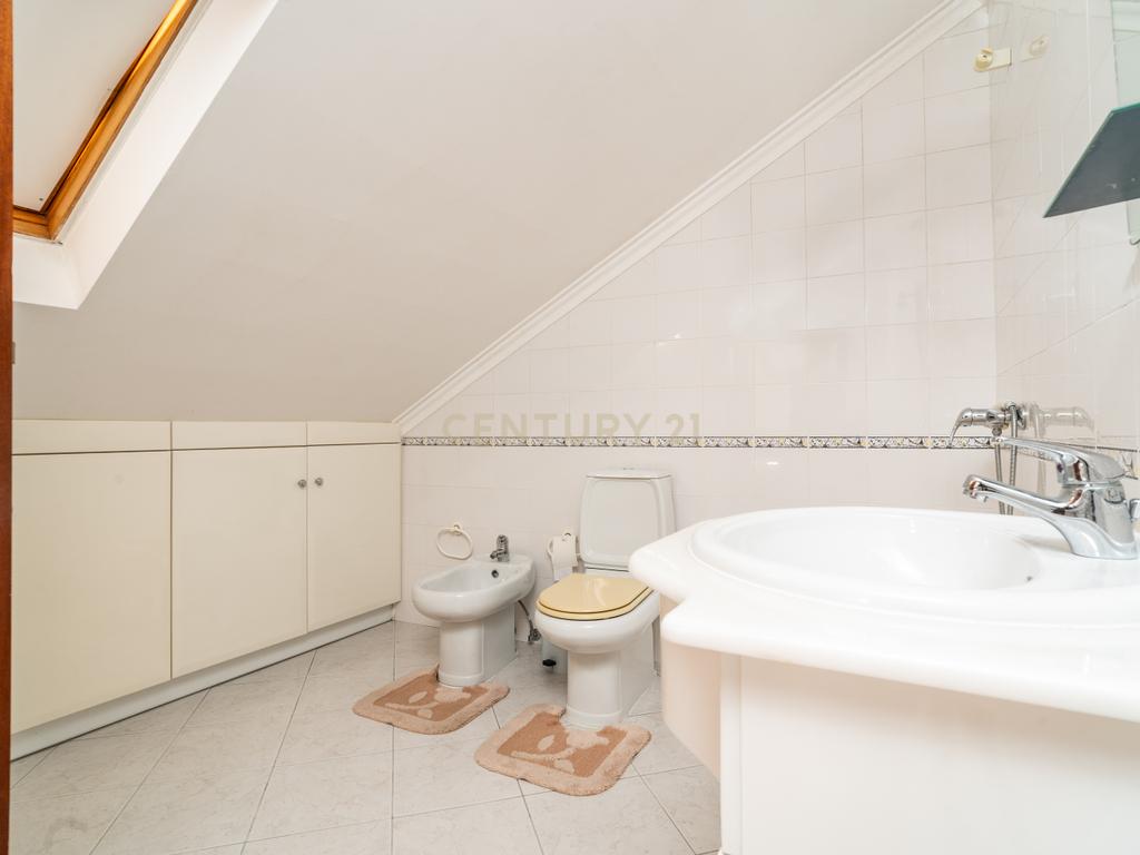 Apartamento T3 + 2 - Figueira da Foz  - Image 21