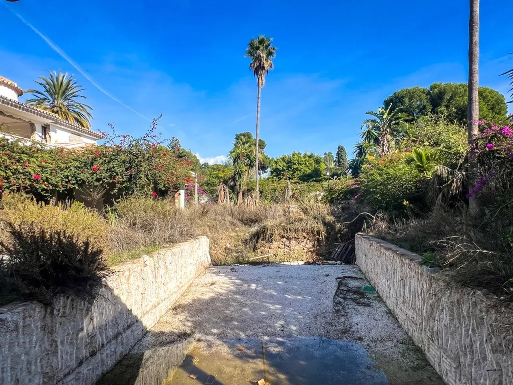 Moradia à Segunda Linha do Mar em Costalita – A Apenas 30 Metros da Praia - Image 31