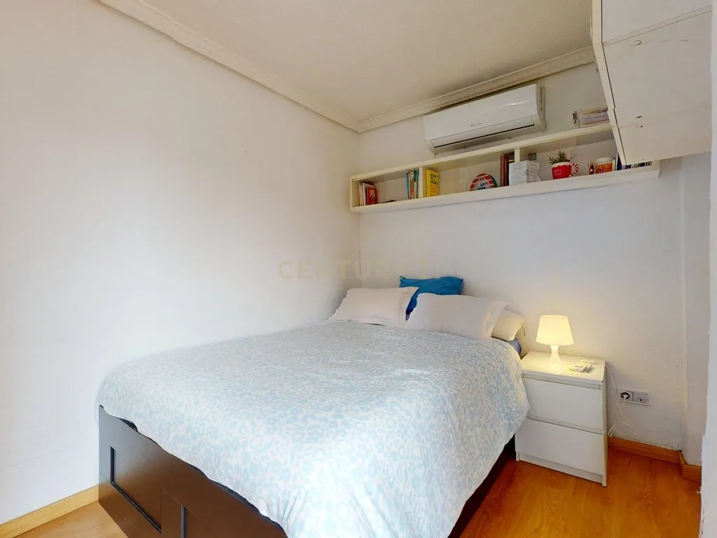 Apartamento Renovado em Alcalá de Henares, Madrid - Image 32