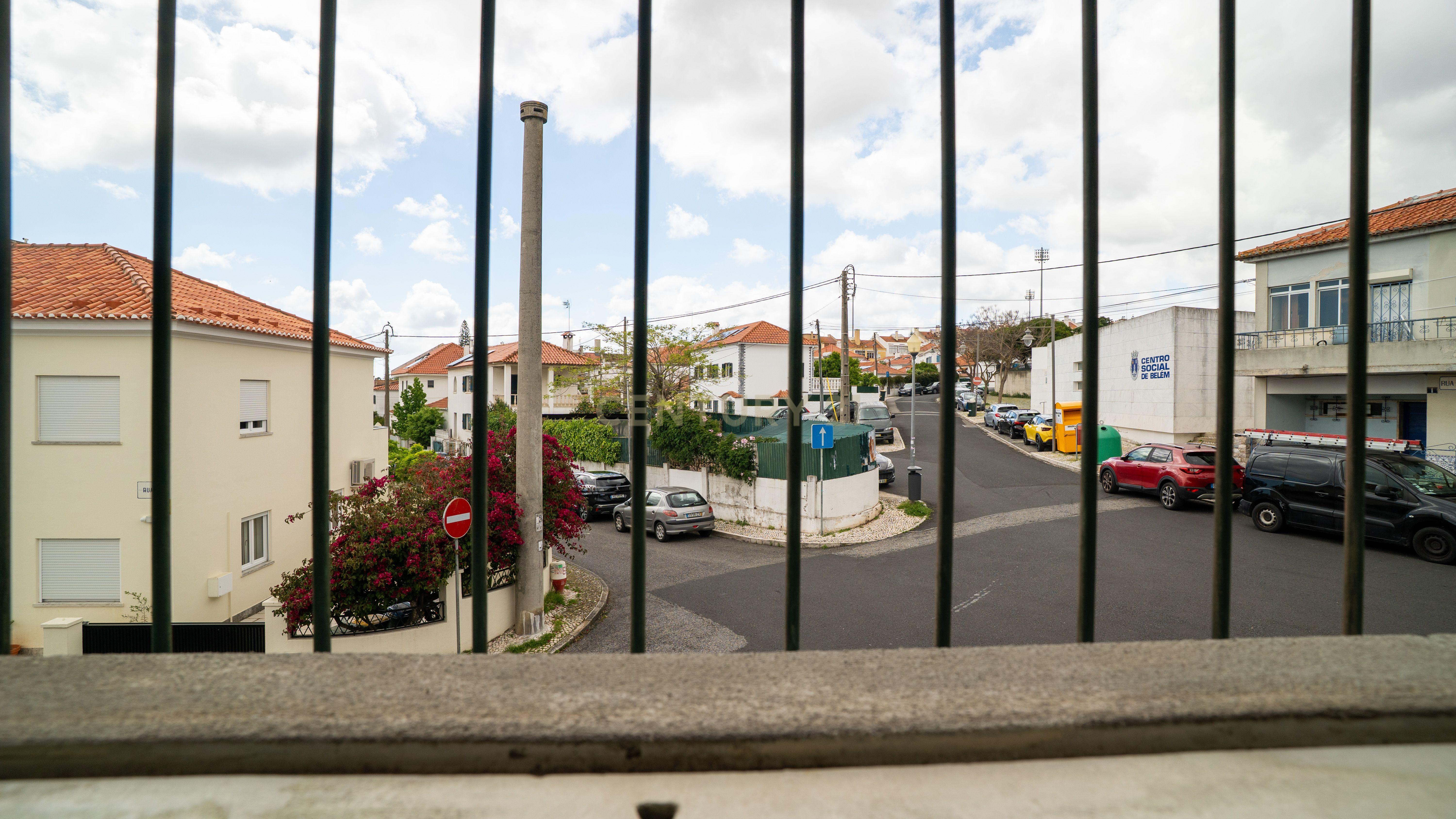 Moradia T6, na Rua 1 no Bairro de Belém, para modernizar em lote com 290m² - Image 72