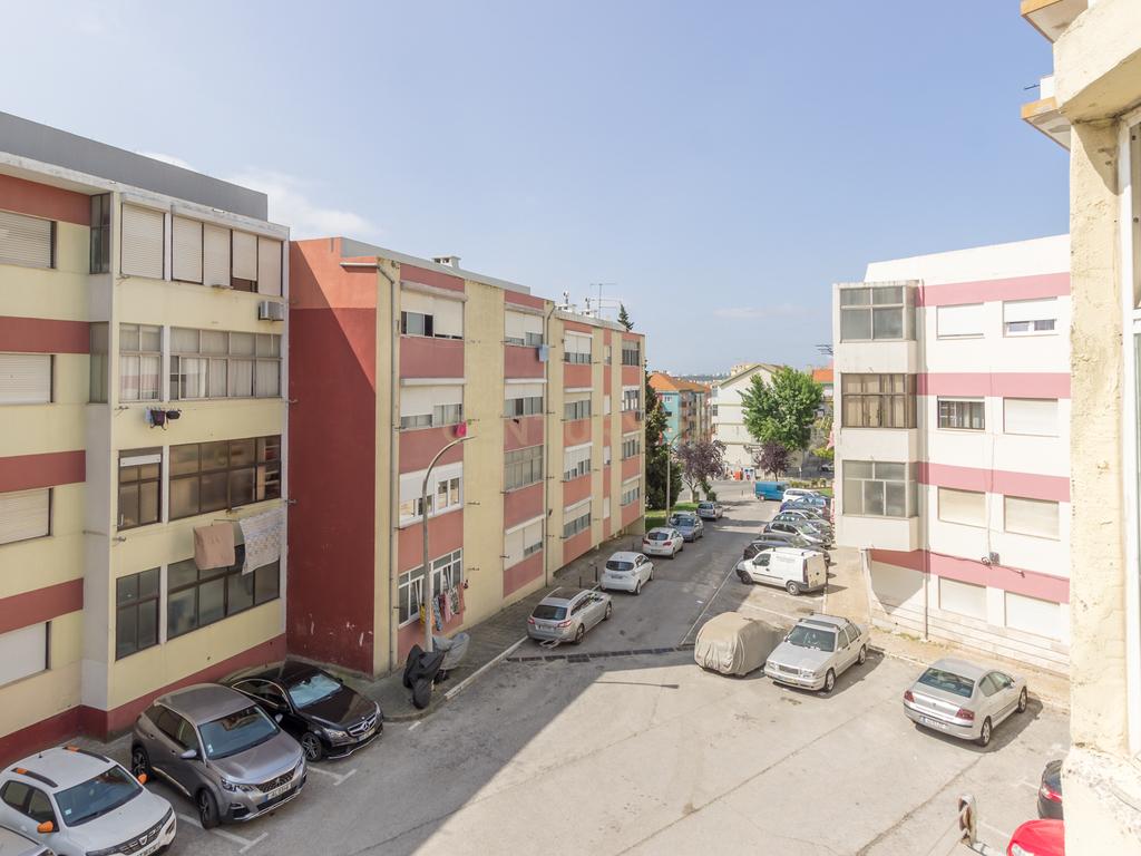 Apartamento T3 Av. Bocage no Barreiro - Image 16