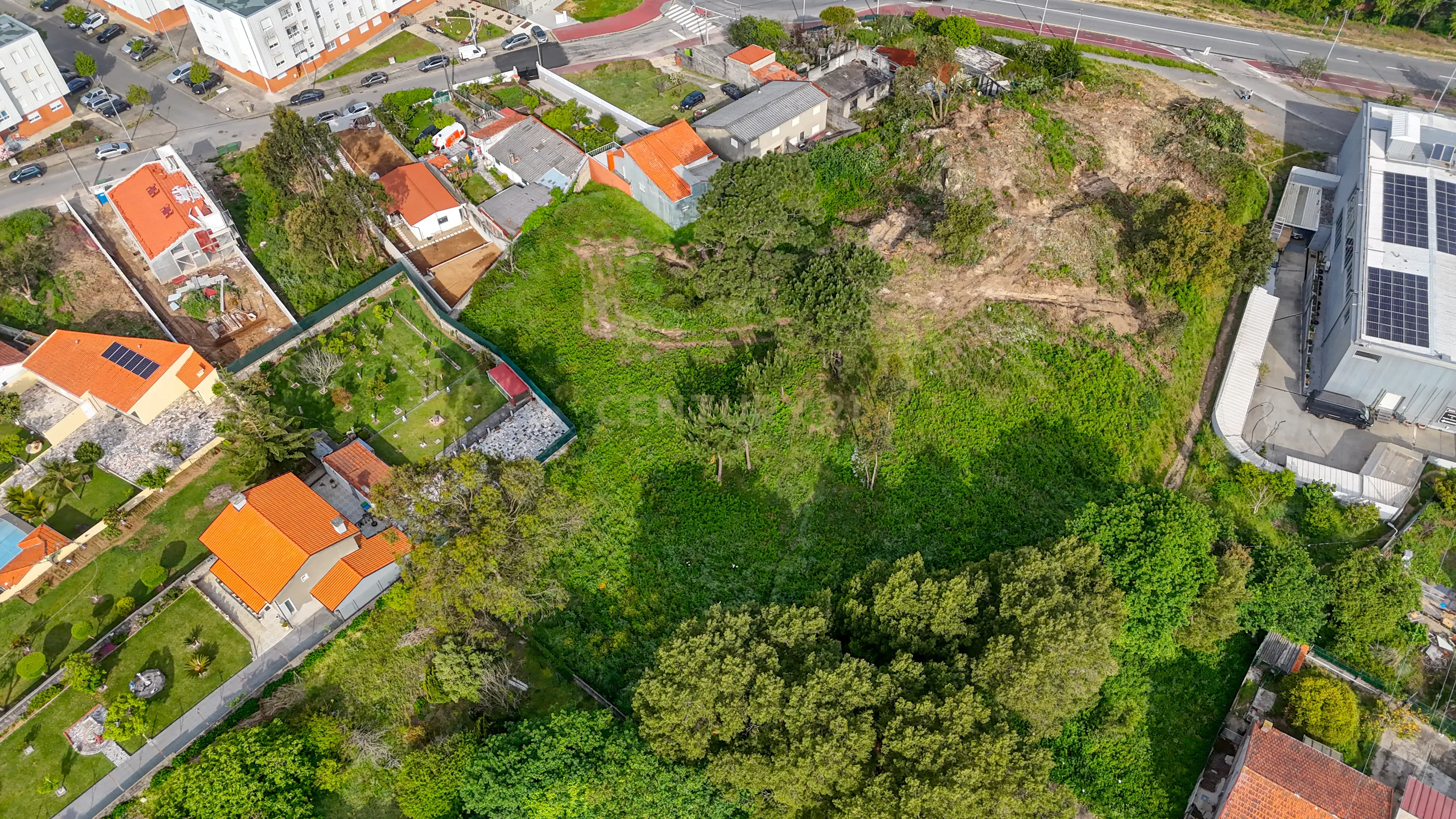 Fotografia 10 de Terreno com 3000m2 e viabilidade construtiva próximo da Praia de Canidelo