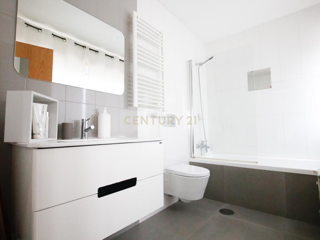 Moradia T3+1 em Alfena, Porto — Excelente localização, conforto e qualidade de construção - Image 30