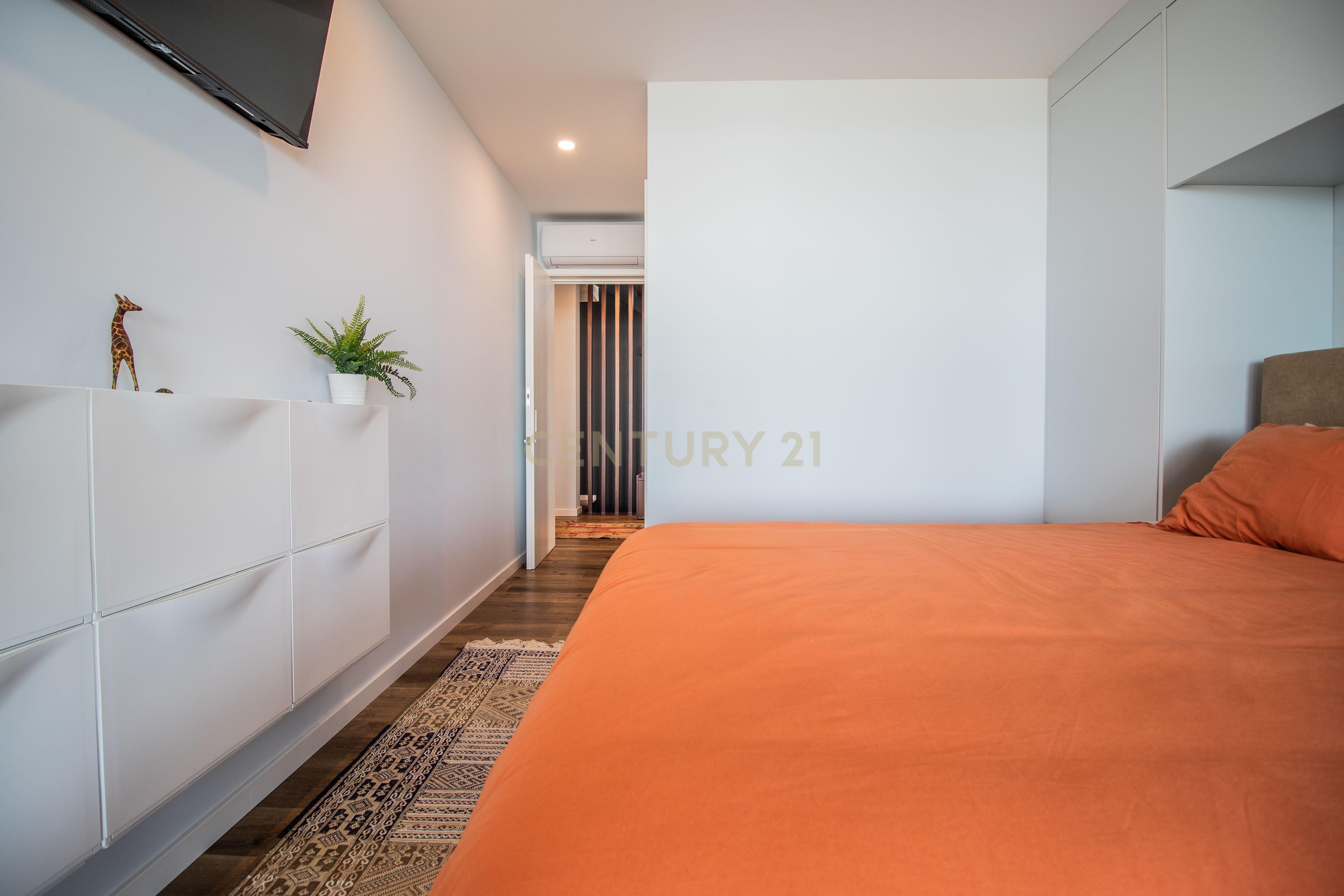 Fotografia 10 de Moradia de Arquitetura Contemporânea | Primeira Linha de Mar