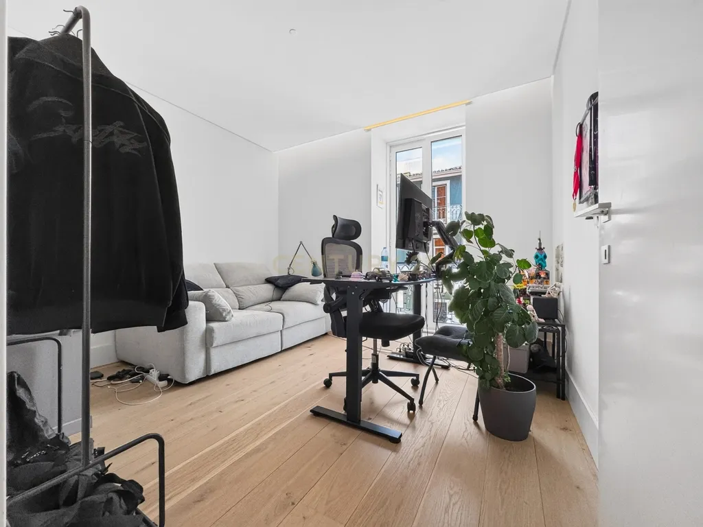 Apartamento T2 em Arroios, Lisboa - Image 7