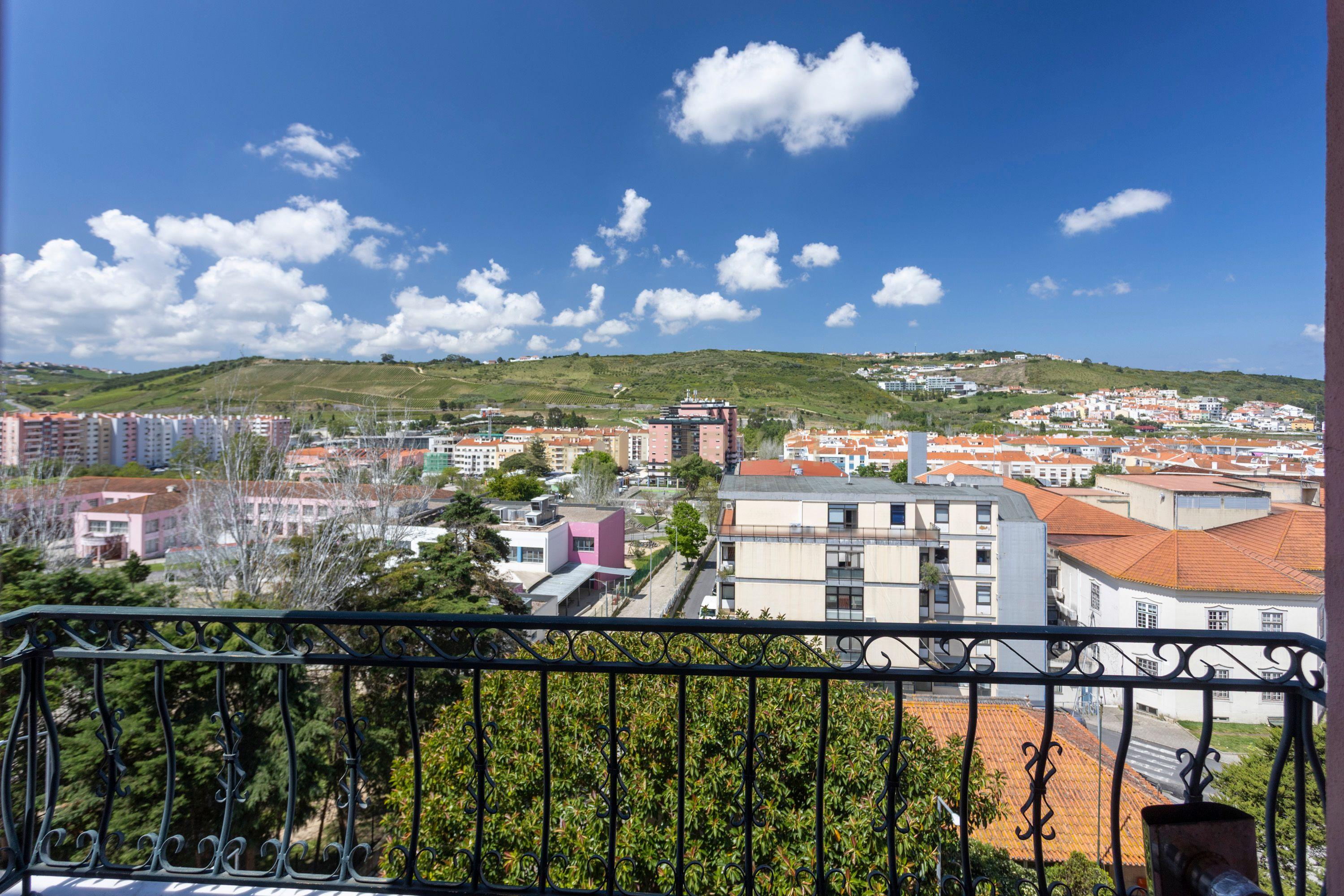 Apartamento T3 c/ Box - Centro de Torres Vedras - Image 21