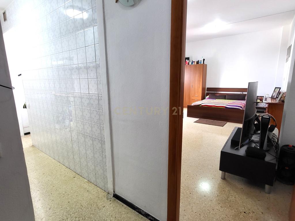  - Image 11