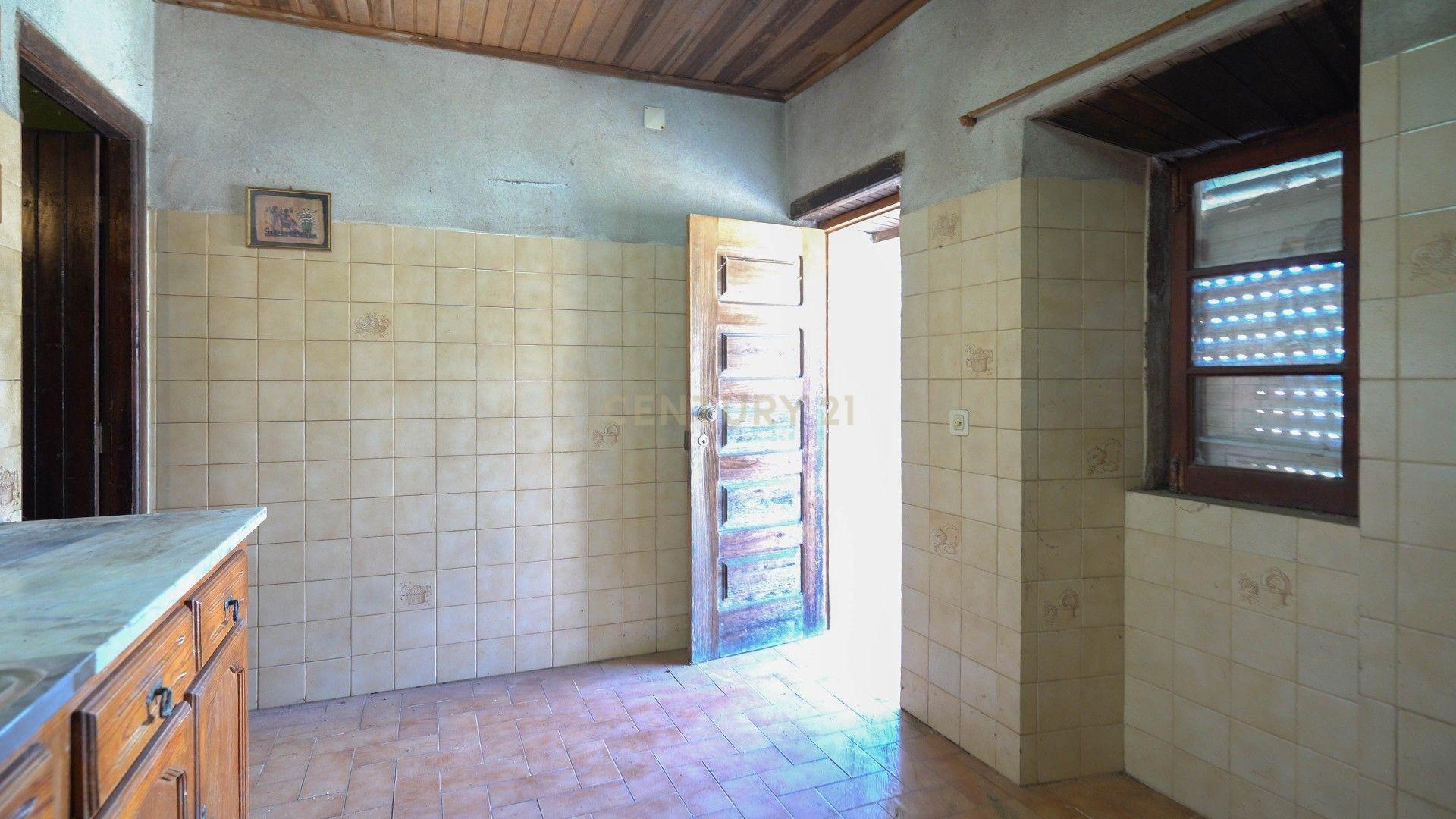 Moradia T4 à venda em Vila Nova, Miranda do Corvo — foto 6