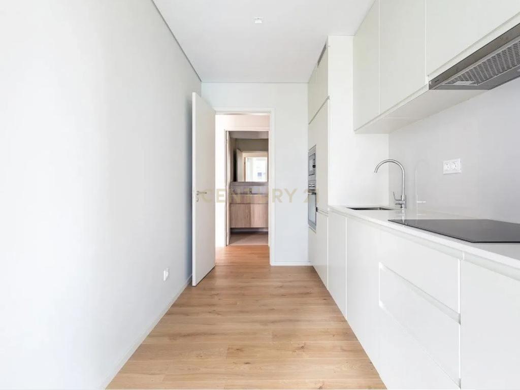 Apartamento Novo em Algés, Oeiras com Vista para a Cidade - Image 15