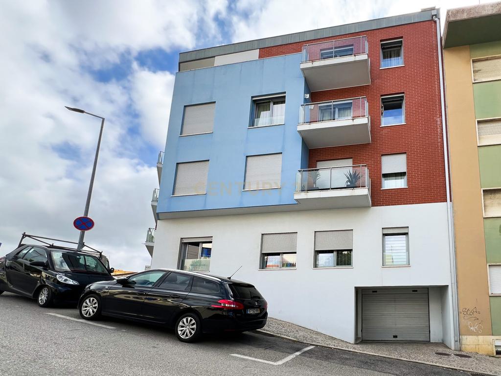 Apartamento T2 Duplex Torres Vedras centro - Image 31