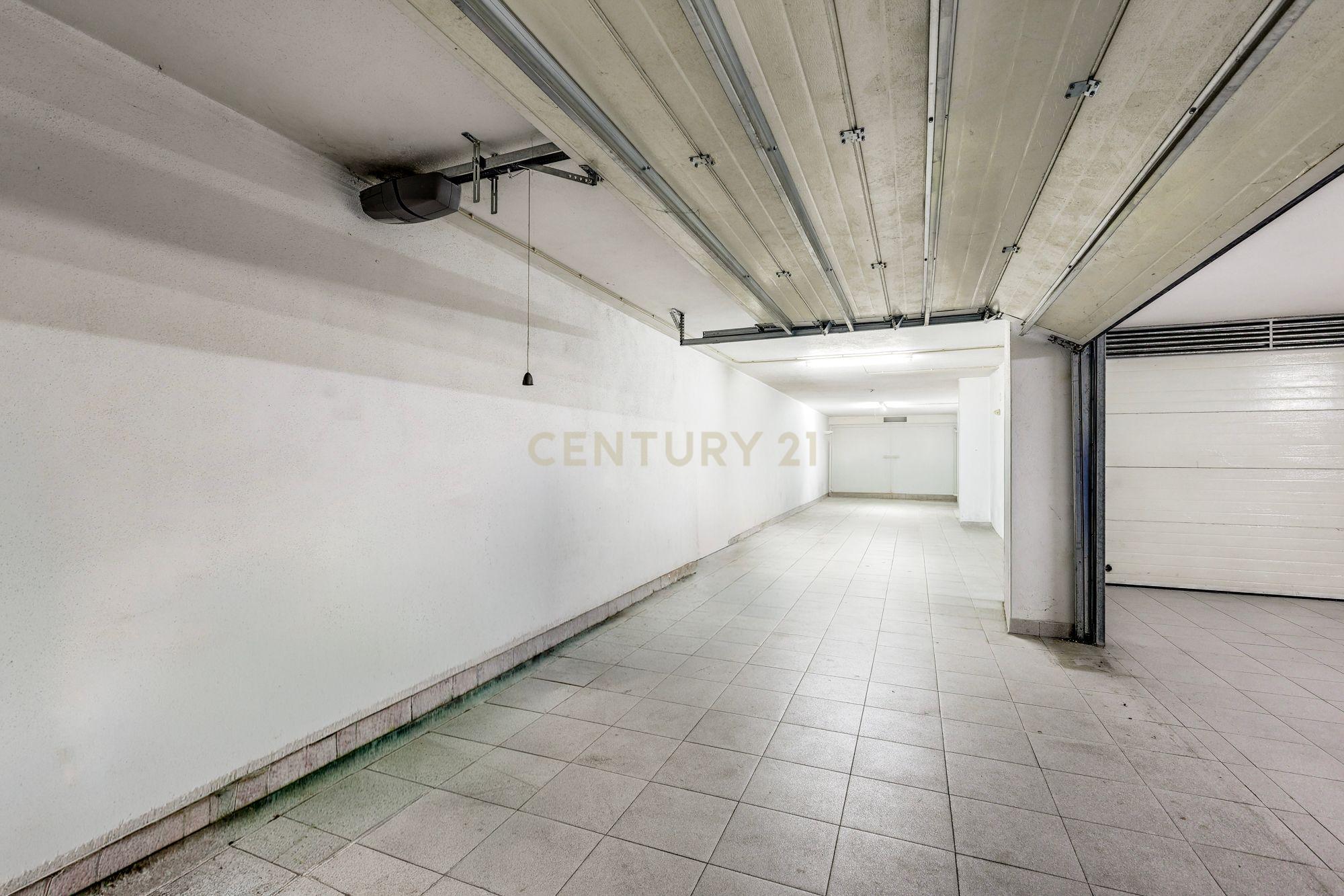 Apartamento T3 à venda em Mina de Água, Amadora — foto 31