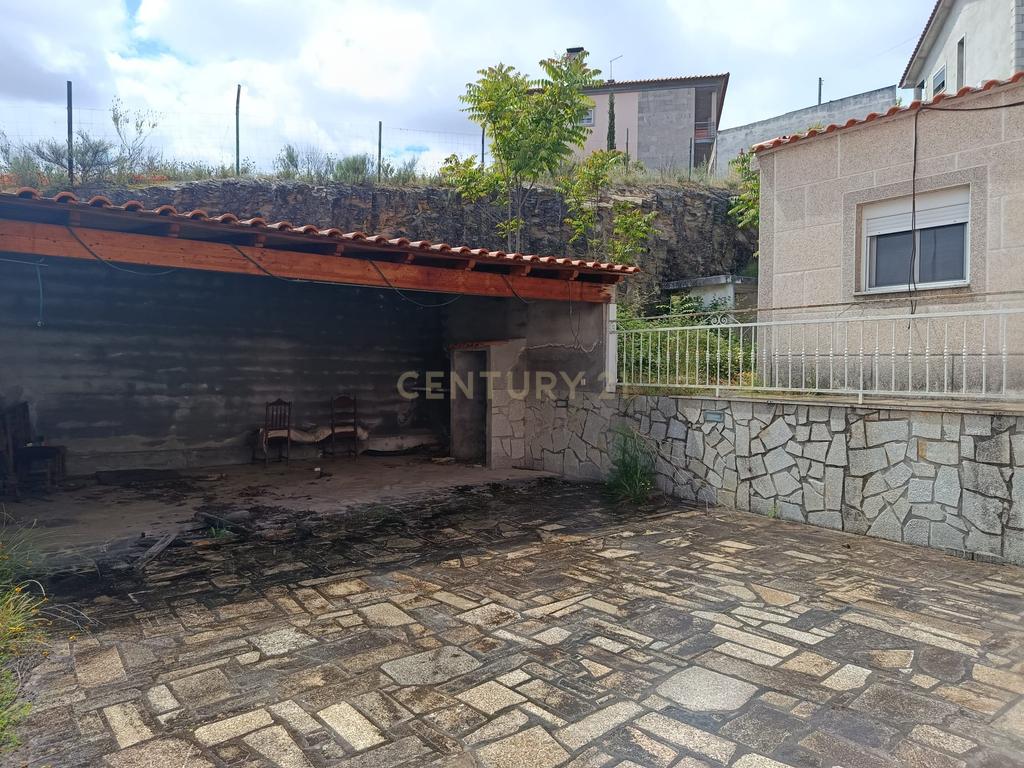 Terreno - Golfeiras - Mirandela, Bragança - 350m² por 82.000€ - Image 14
