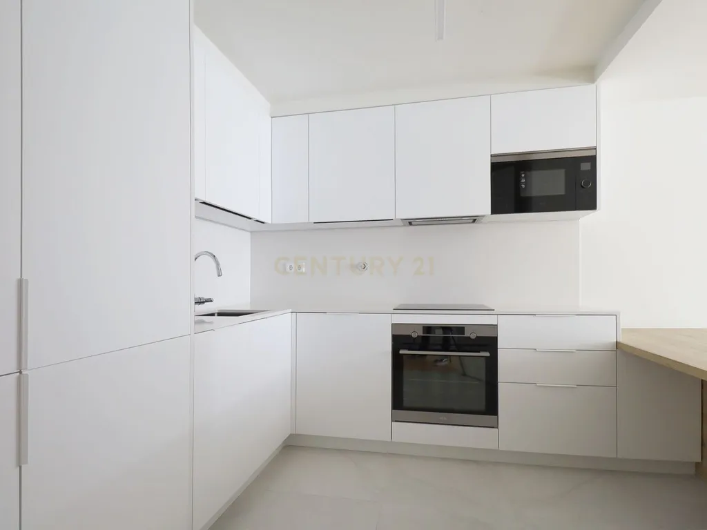 Apartamento T2 Exclusivo com Vista Mar – Totalmente Mobilado e Equipado - Armação de Pêra - Algarve - Image 15
