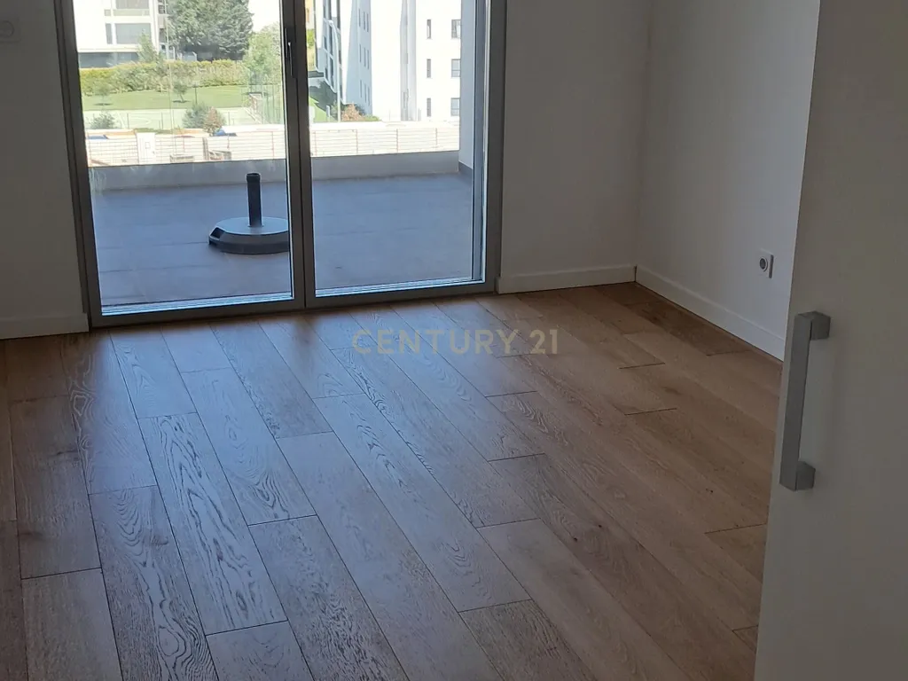 Luxuoso Apartamento T2 em Carcavelos Cascais - Image 15