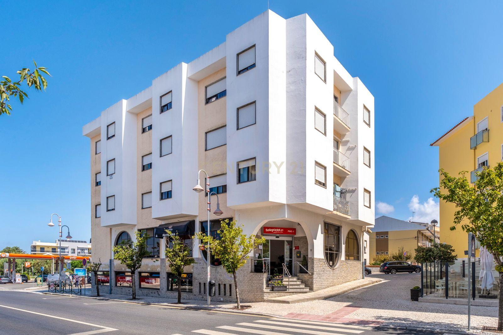 Apartamento T2 Totalmente Remodelado |  No centro da vila de Mafra