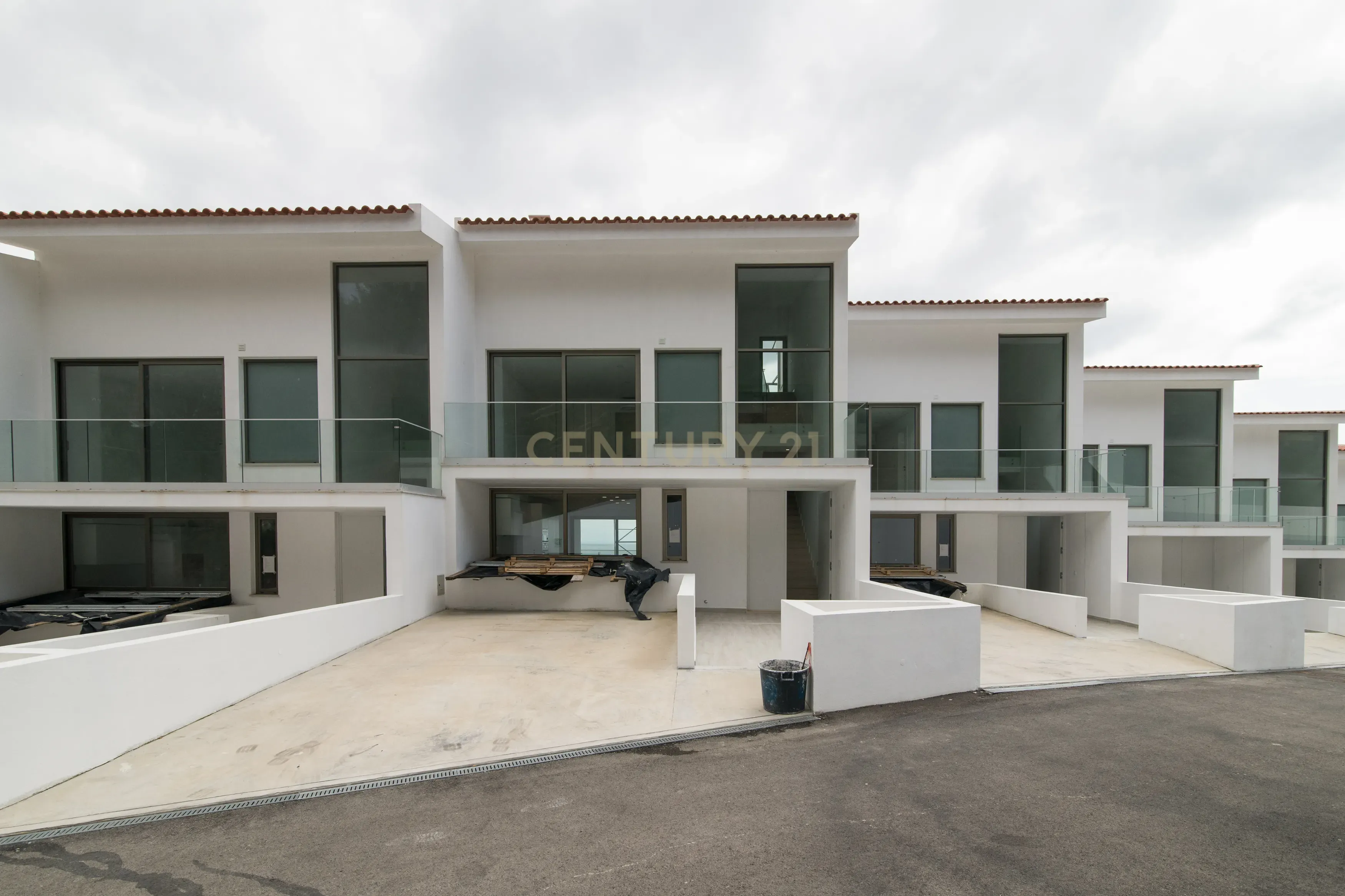 Condomínio Villas d’Ouro – Exclusividade e Conforto no Coração de Sesimbra - Image 69