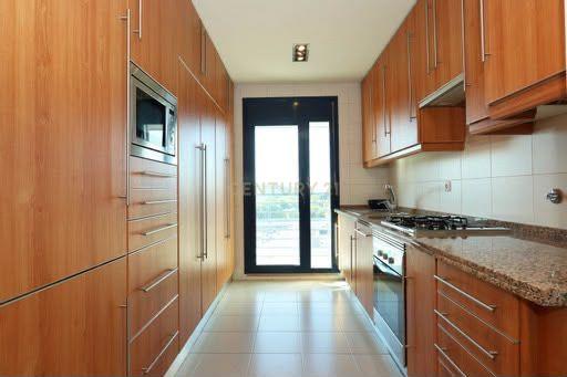 Fotografia 6 de Excelente Apartamento mobilado T1 com Vista Panorâmica em Sete Rios, Lisboa