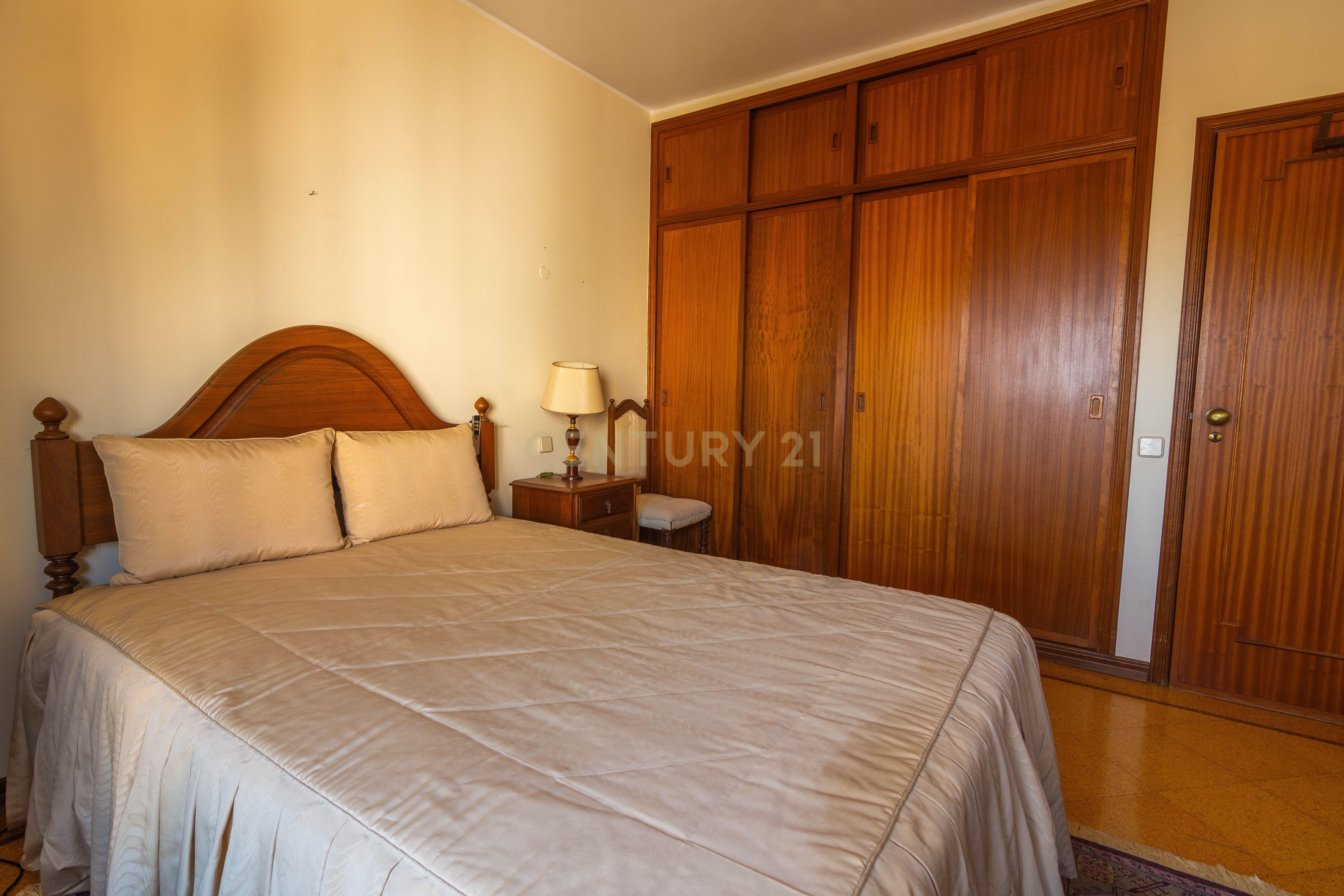 Apartamento T3 em Cascais com Vista Mar e Terraço - Image 20