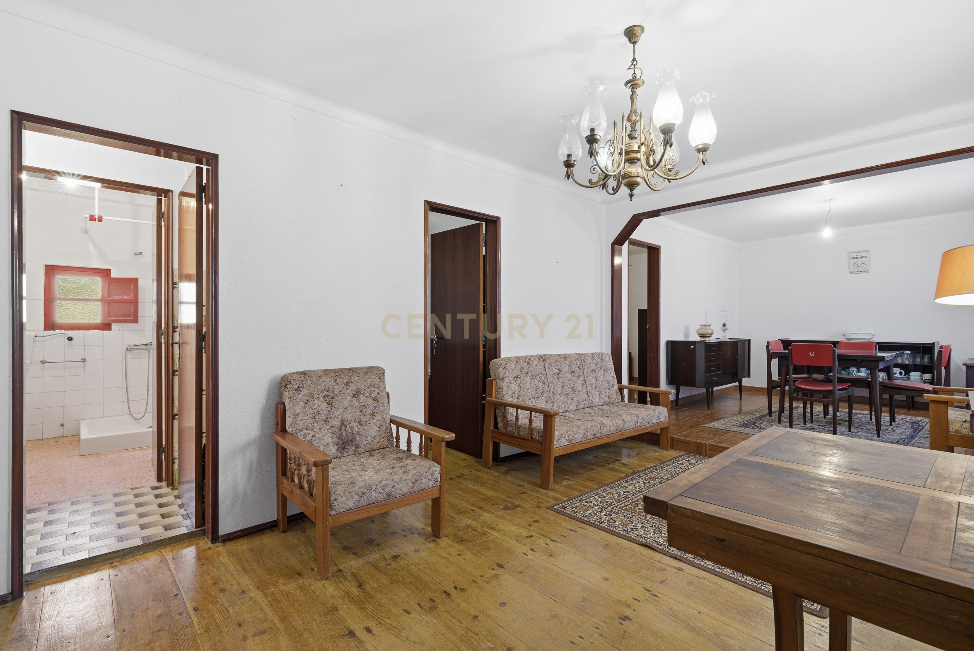 Fotografia 4 de Quinta em Bonabal com Moradia T3 + Armazém + Terreno com mais de 3 400m2