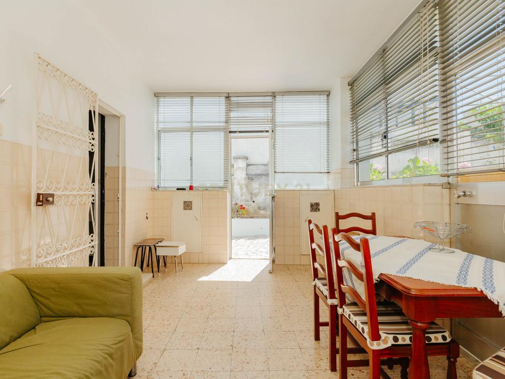 Arrendamento de Quarto para Estudante em Moradia em Lisboa - Image 18