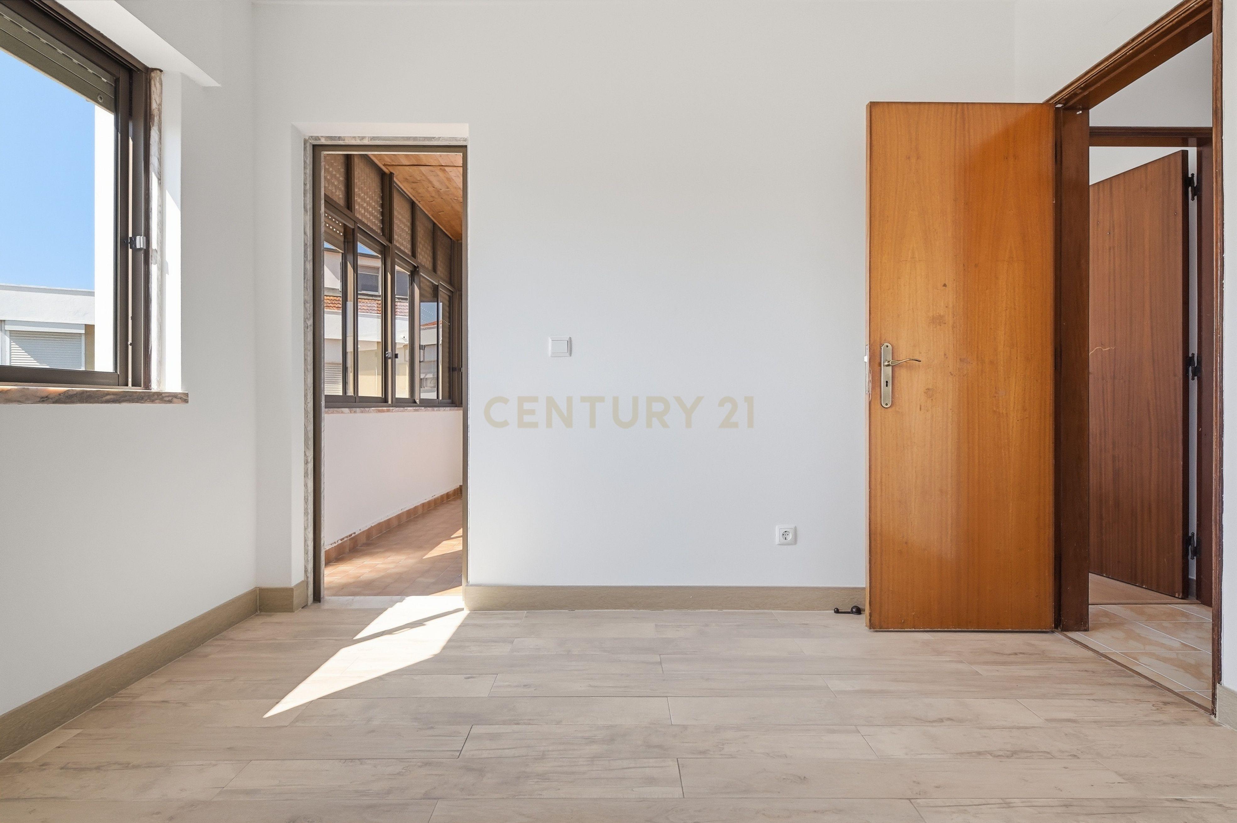 Fotografia 6 de Apartamento T4 para arrendamento - 1800€