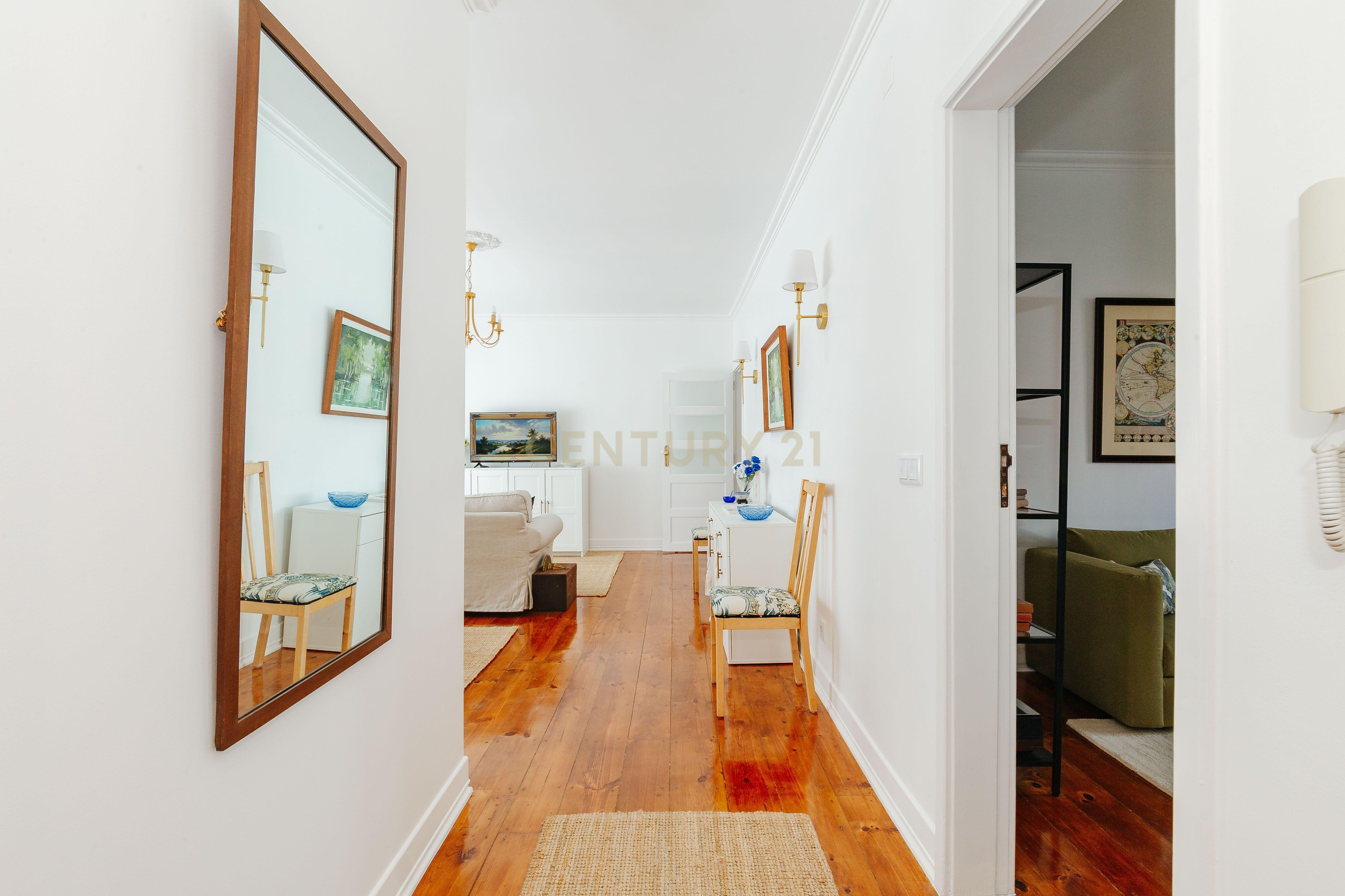 Fotografia 5 de Apartamento T3+1 para Arrendar na Av de Roma completamente Mobilado I Equipado e com utensílios