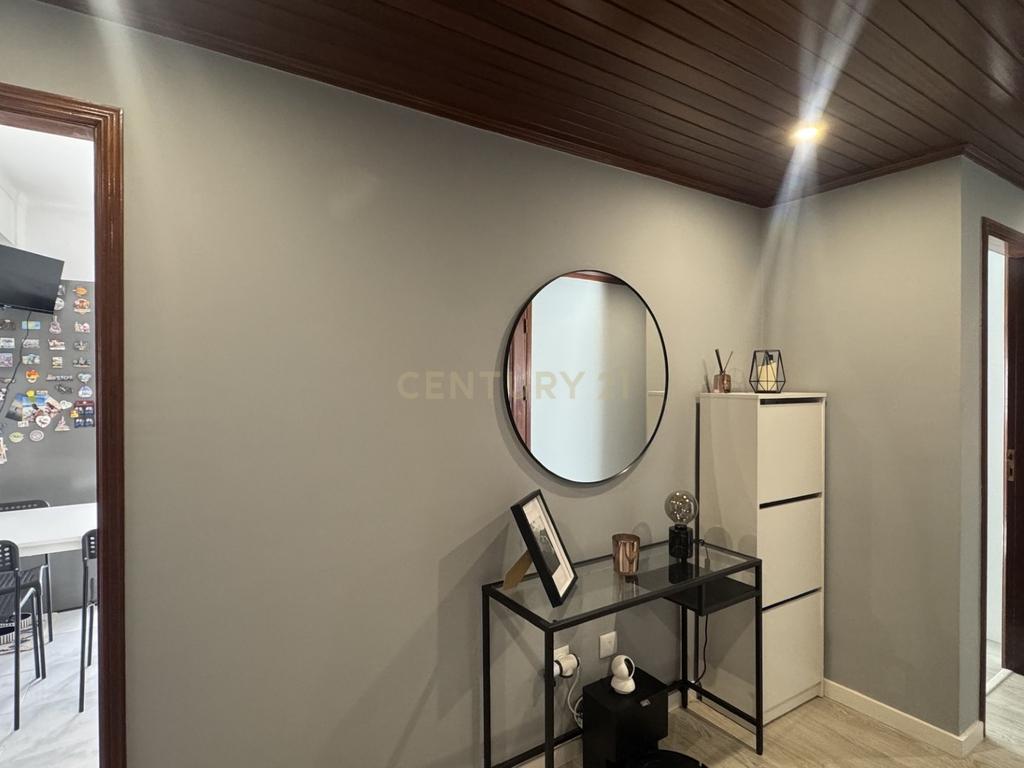 Apartamento Renovado T2 em Pinhal Novo, Palmela - Image 15