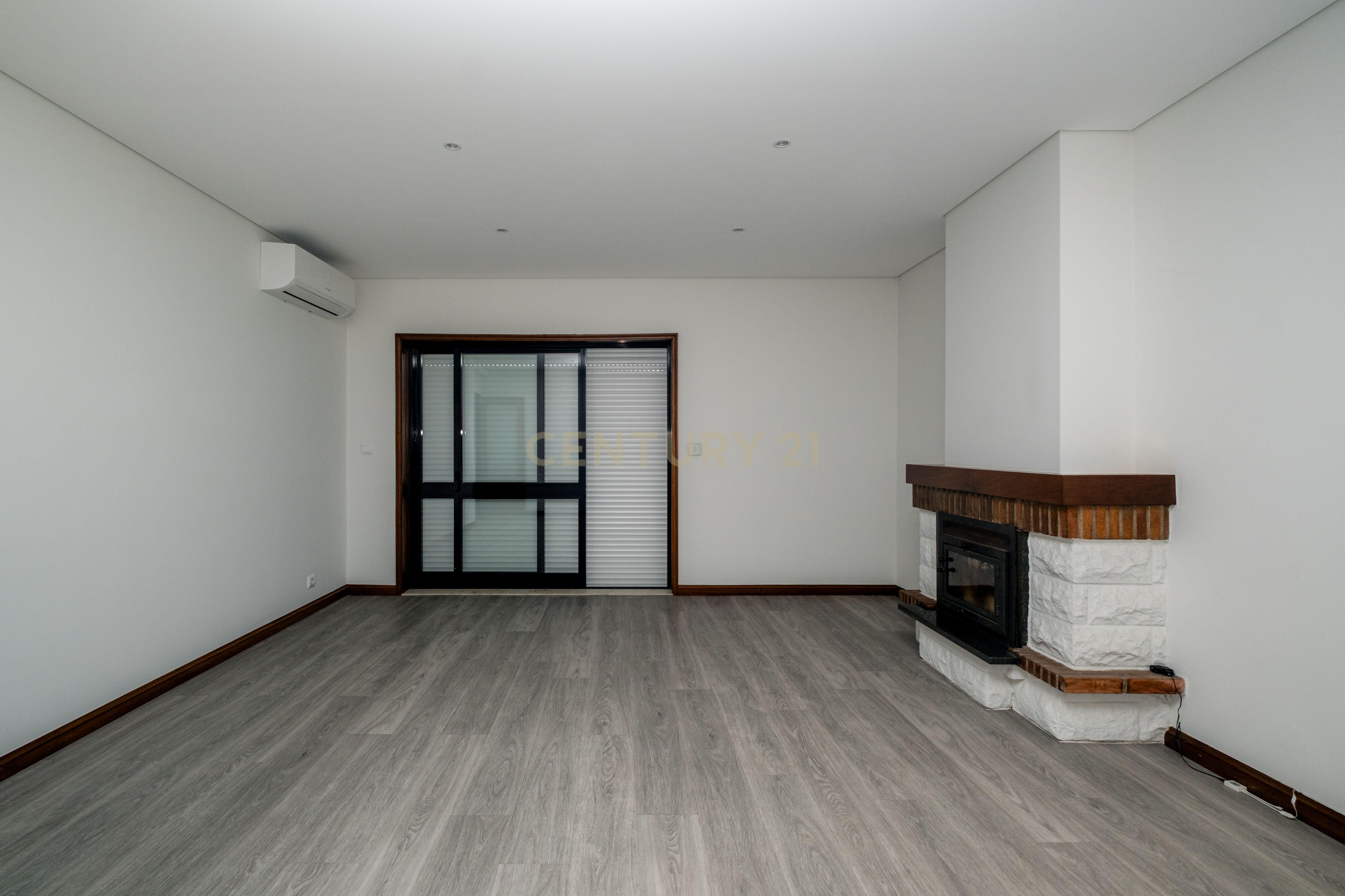 Fotografia 11 de Apartamento Renovado T2 em Vila Nova de Gaia
