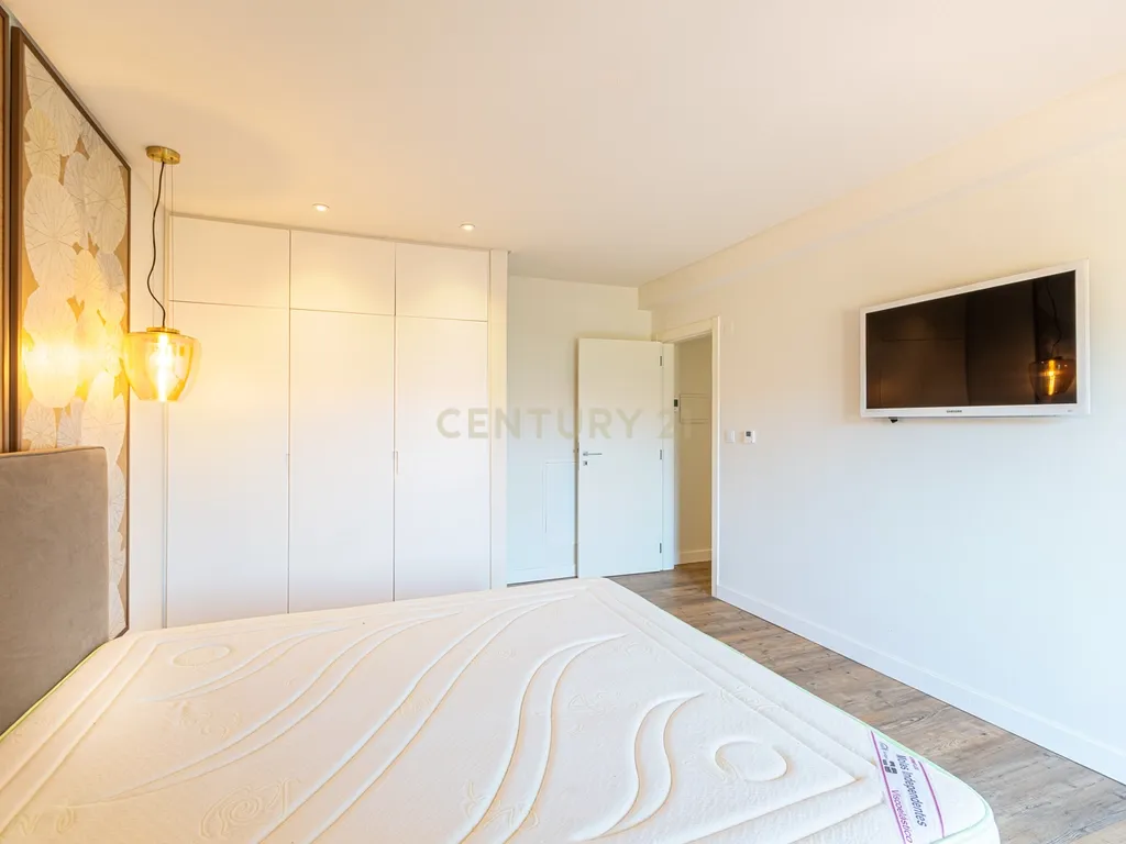 Moradia T5 com piscina em Sesimbra - Image 50