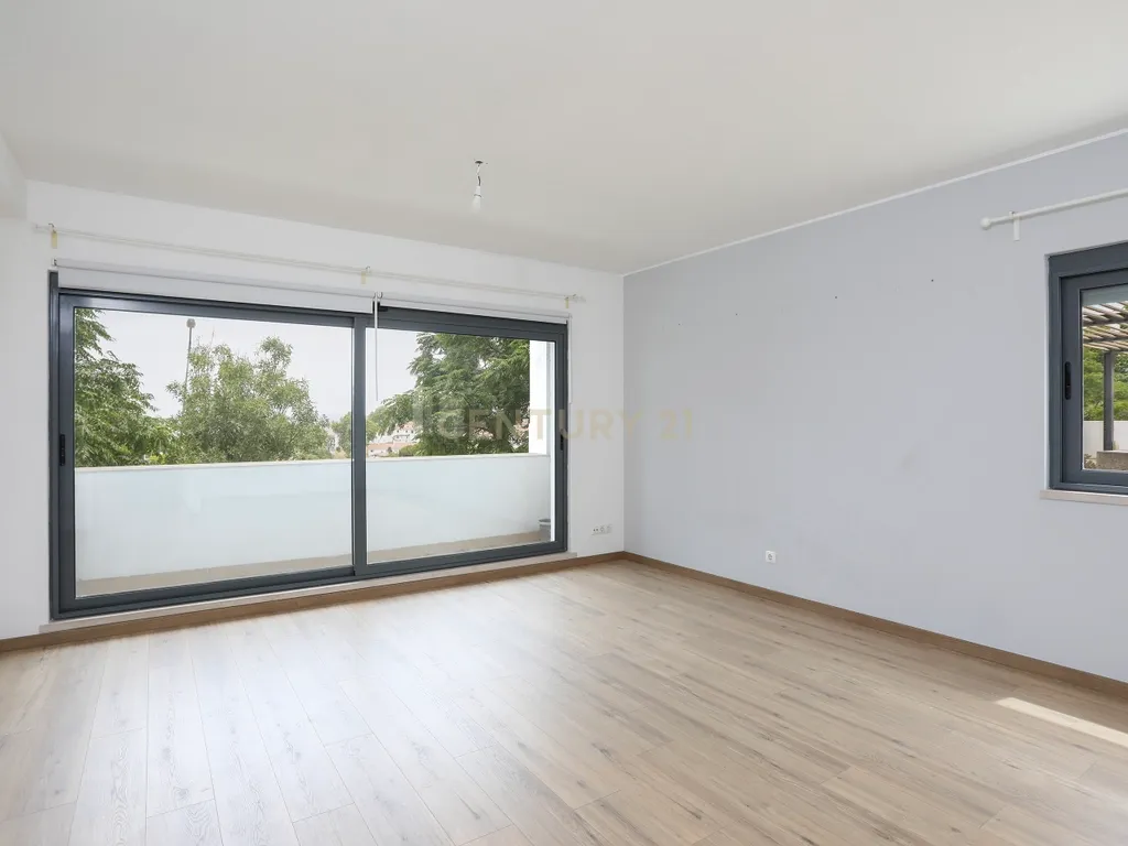 Apartamento T3 para Arrendamento em Marvila – Conforto, Modernidade e Qualidade de Vida - Image 4
