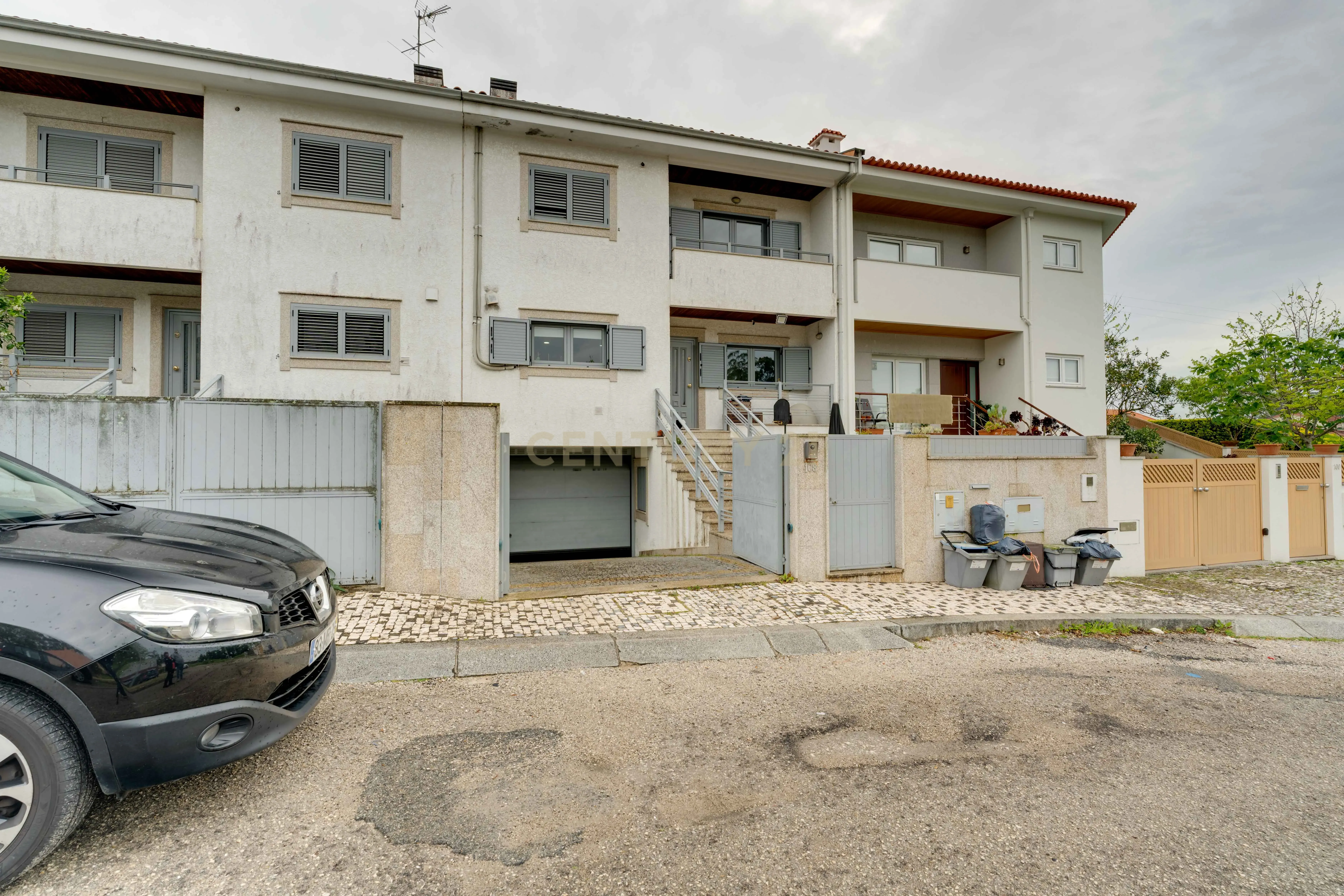 Moradia T4 à venda em Espinho — foto 2