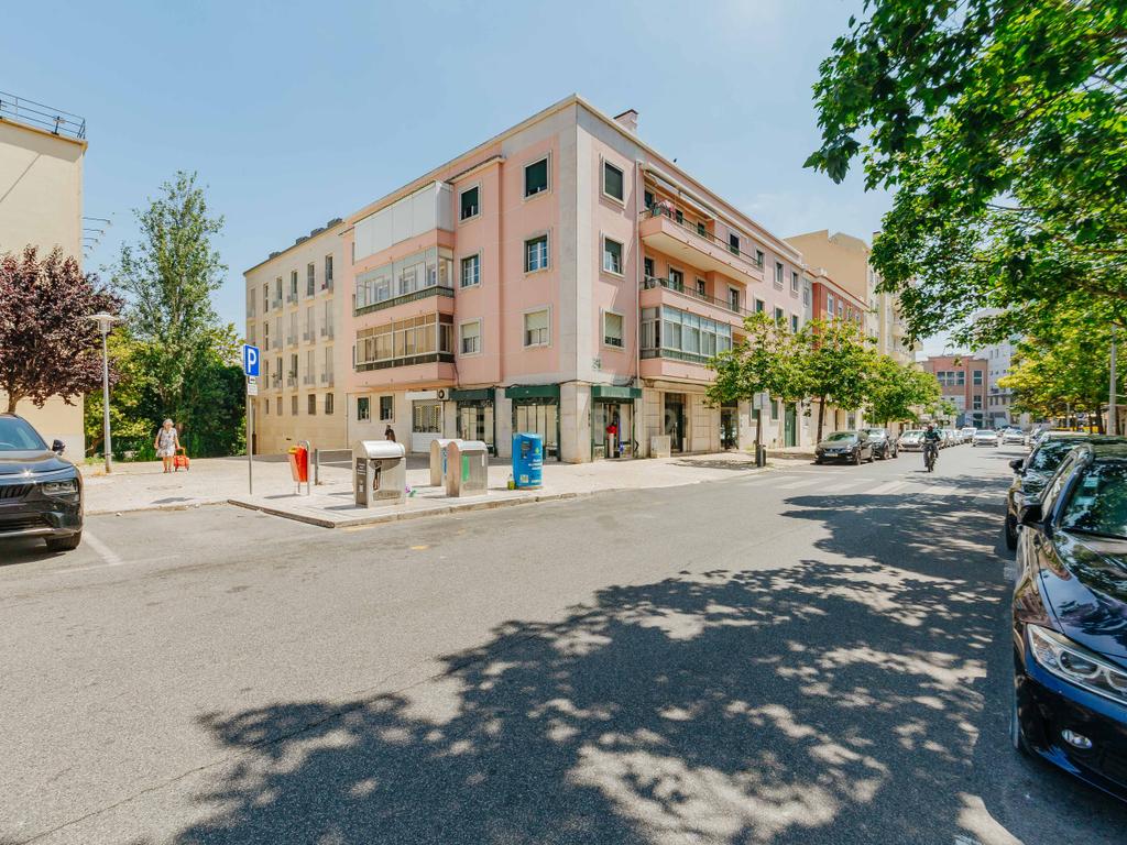 Apartamento T2 Novo a estrear em Areeiro - Image 31