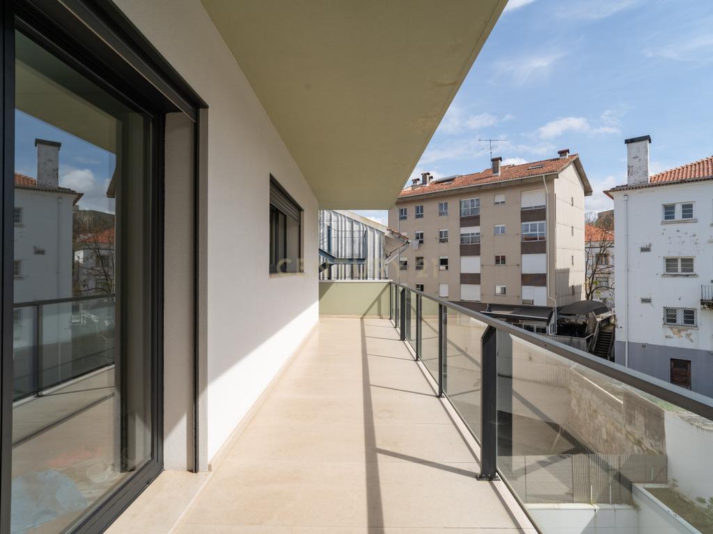 Requintada Penthouse T6 em Celas - Coimbra - Image 16