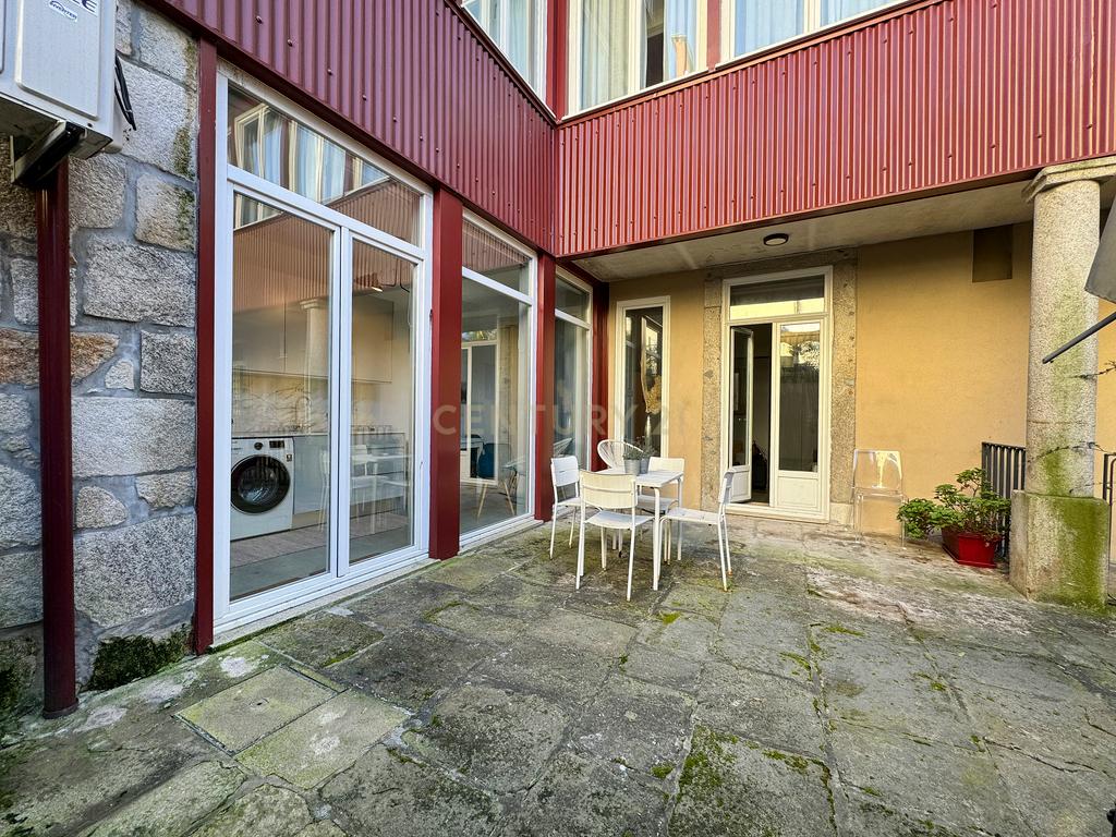 Apartamento T1 no Coração do Porto - Cedofeita para Arrendar - Image 25