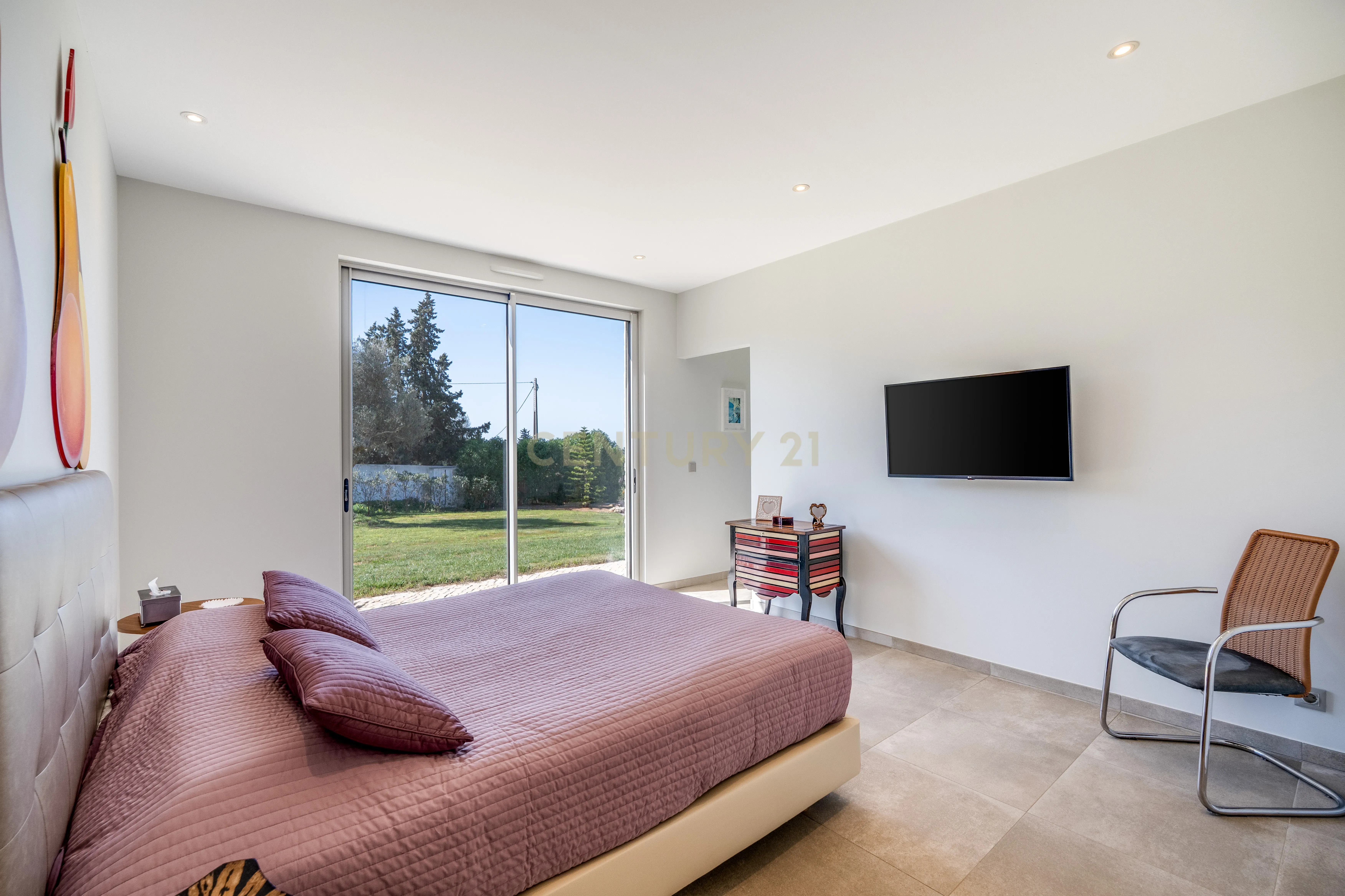 Fotografia 11 de Luxuosa e Exclusiva Moradia T5 / Vista Mar / A 5 Minutos da Praia / Terreno de 18.600 m² / Albufeira