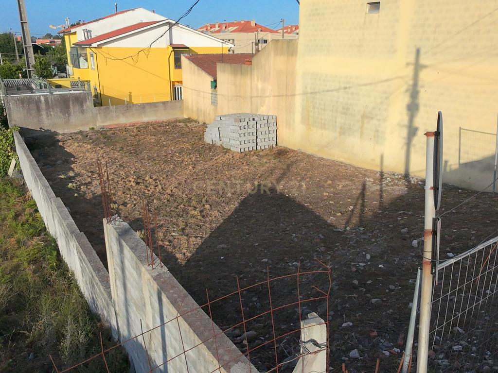 Terreno urbano com 371m2 em Guifões, Matosinhos - Image 5