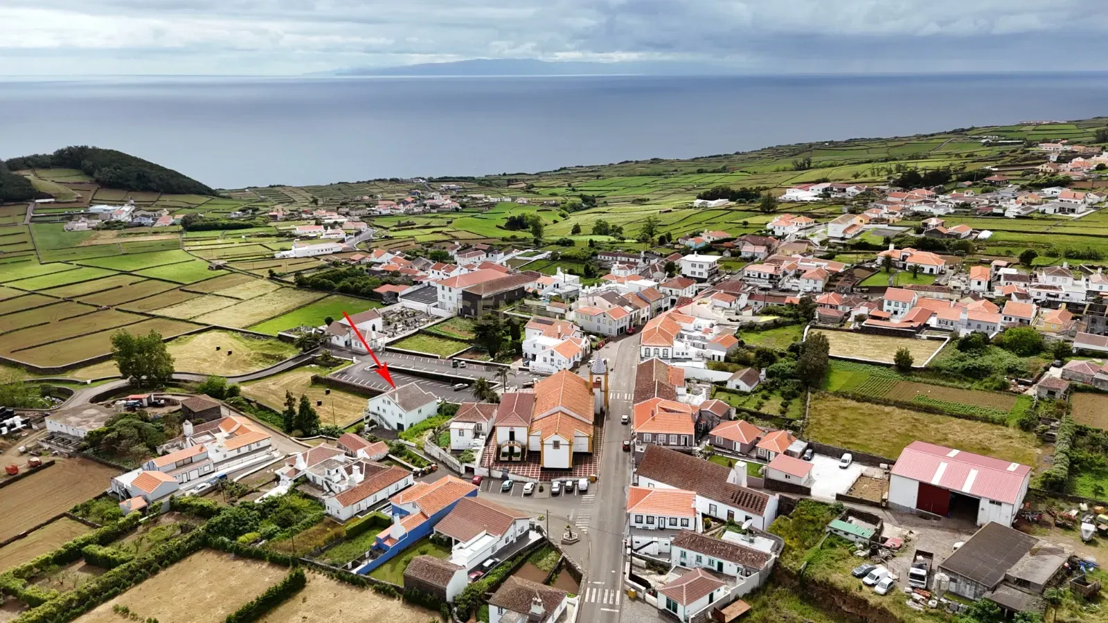 Fotografia 7 de Moradia T4 de Excelência com Vista Mar – Santa Bárbara, Angra do Heroísmo