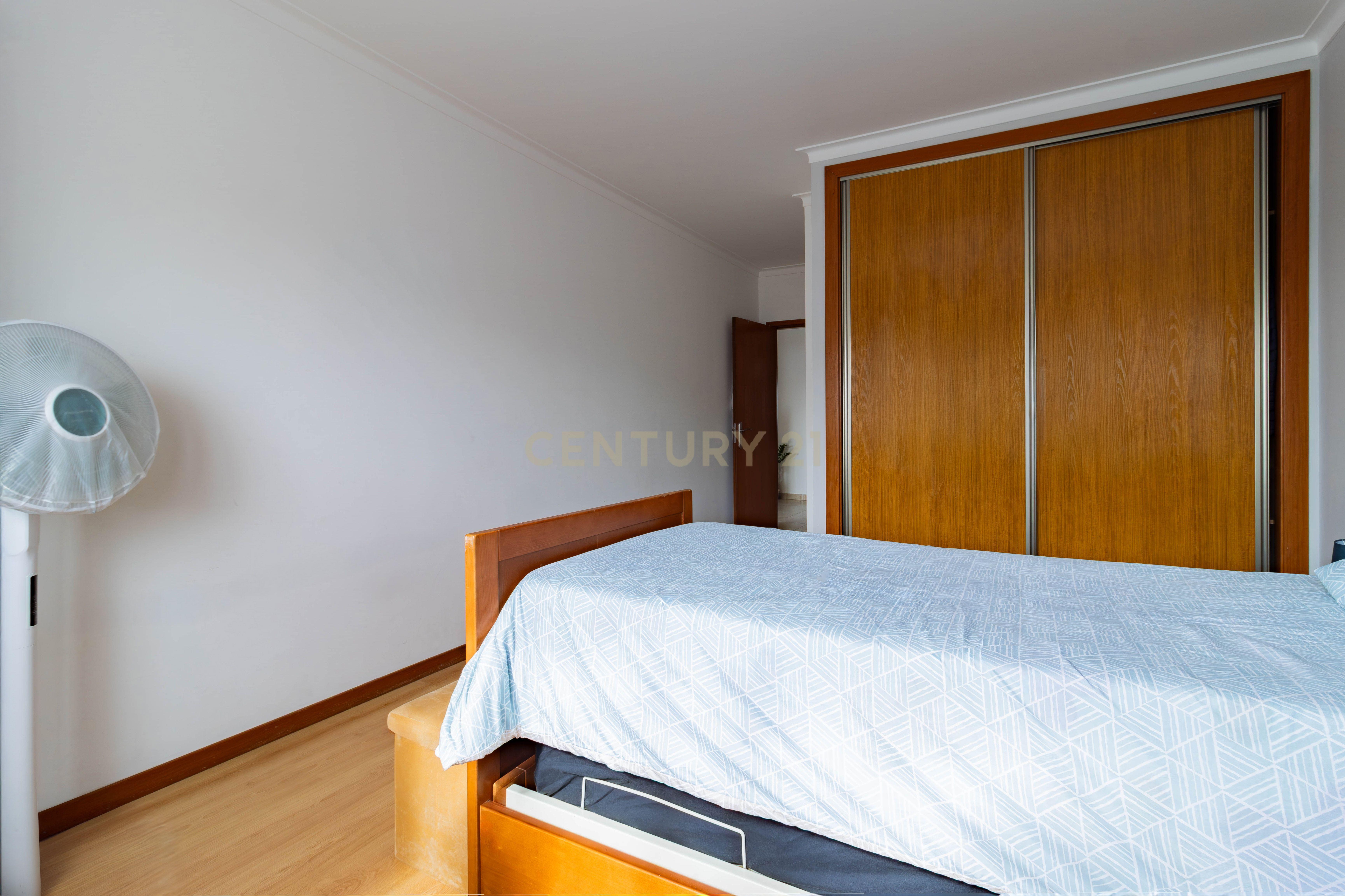 Fotografia 12 de Apartamento T4 Excelentes Áreas