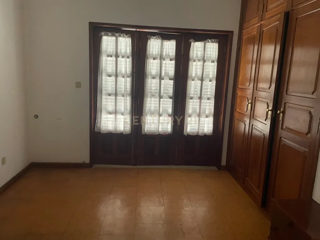 Casa T3 com Vista Panorâmica em Chaves - Image 7