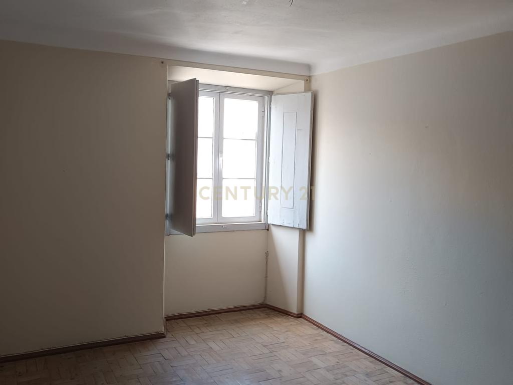 Espaçosa Moradia para Recuperação em Estremoz  - Image 7